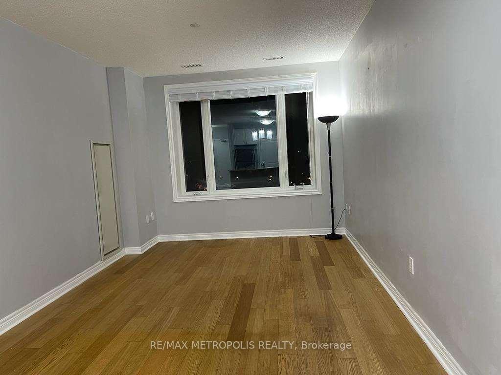 Photo 5 of Unit 623, 7400 Markham Road, Markham, Middlefield — HOMEH