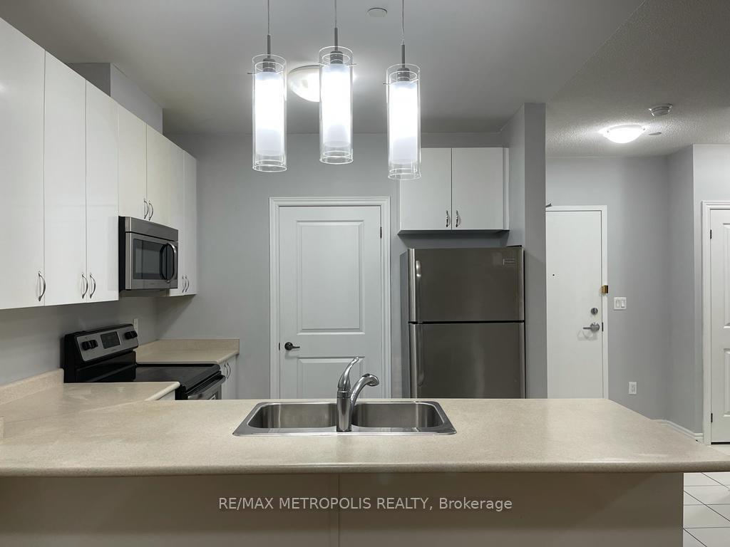 Photo 8 of Unit 623, 7400 Markham Road, Markham, Middlefield — HOMEH