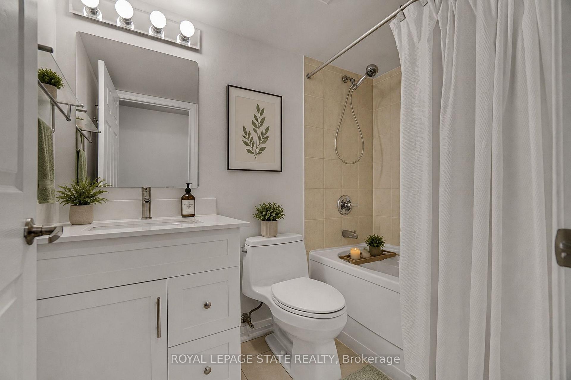 Photo 15 of Unit 301, 220 Forum Drive, Mississauga, Hurontario — HOMEH