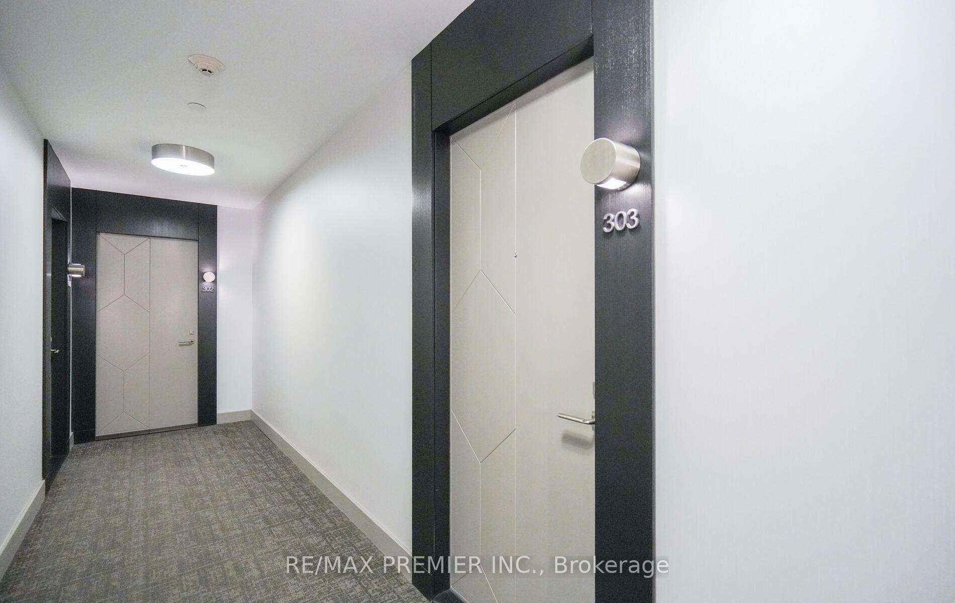Photo 5 of Unit 303, 2 Old Mill Drive, Toronto, High Park-Swansea — HOMEH