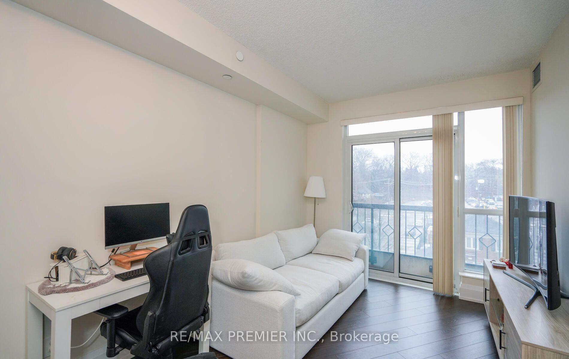 Photo 6 of Unit 303, 2 Old Mill Drive, Toronto, High Park-Swansea — HOMEH