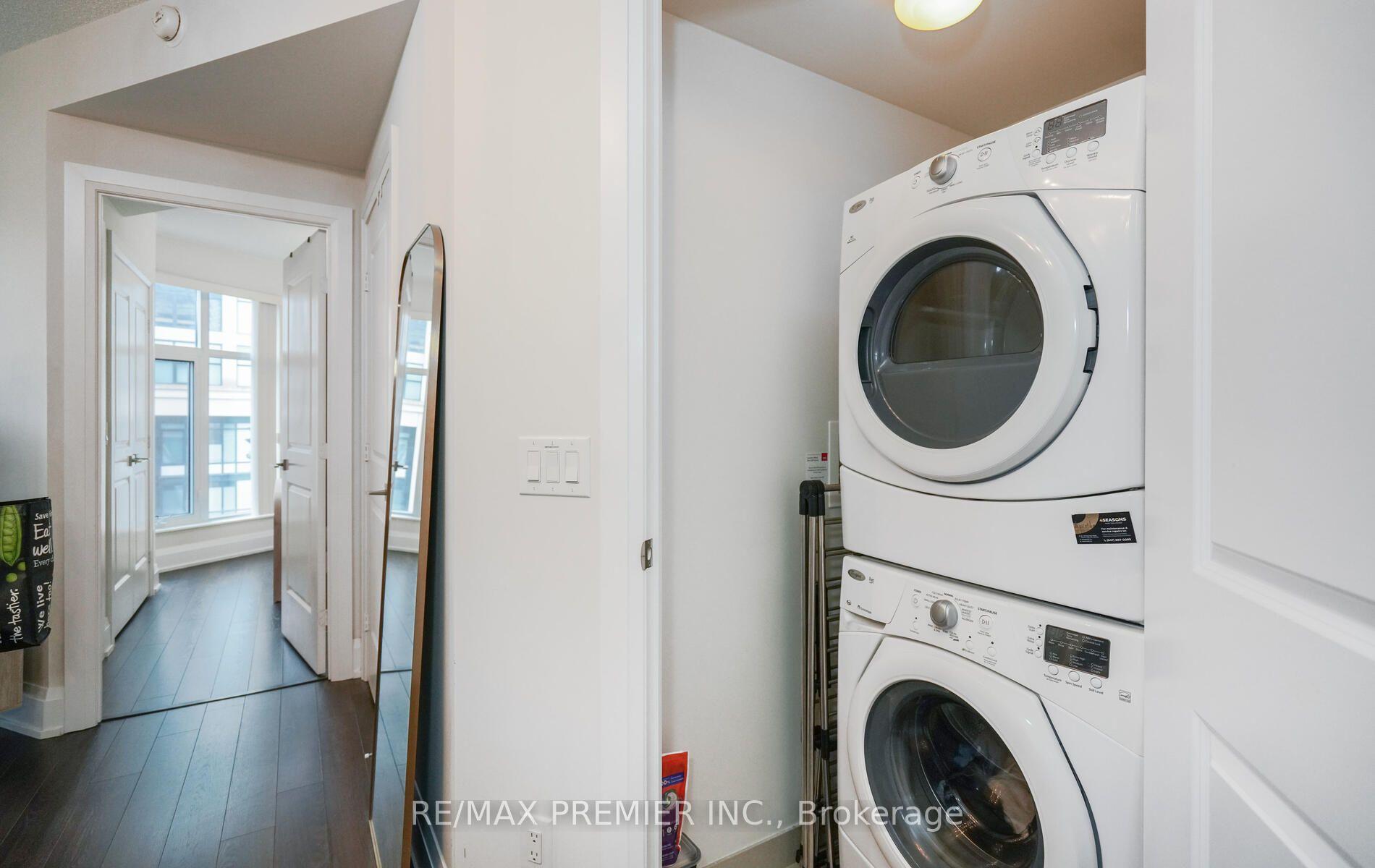Photo 21 of Unit 303, 2 Old Mill Drive, Toronto, High Park-Swansea — HOMEH