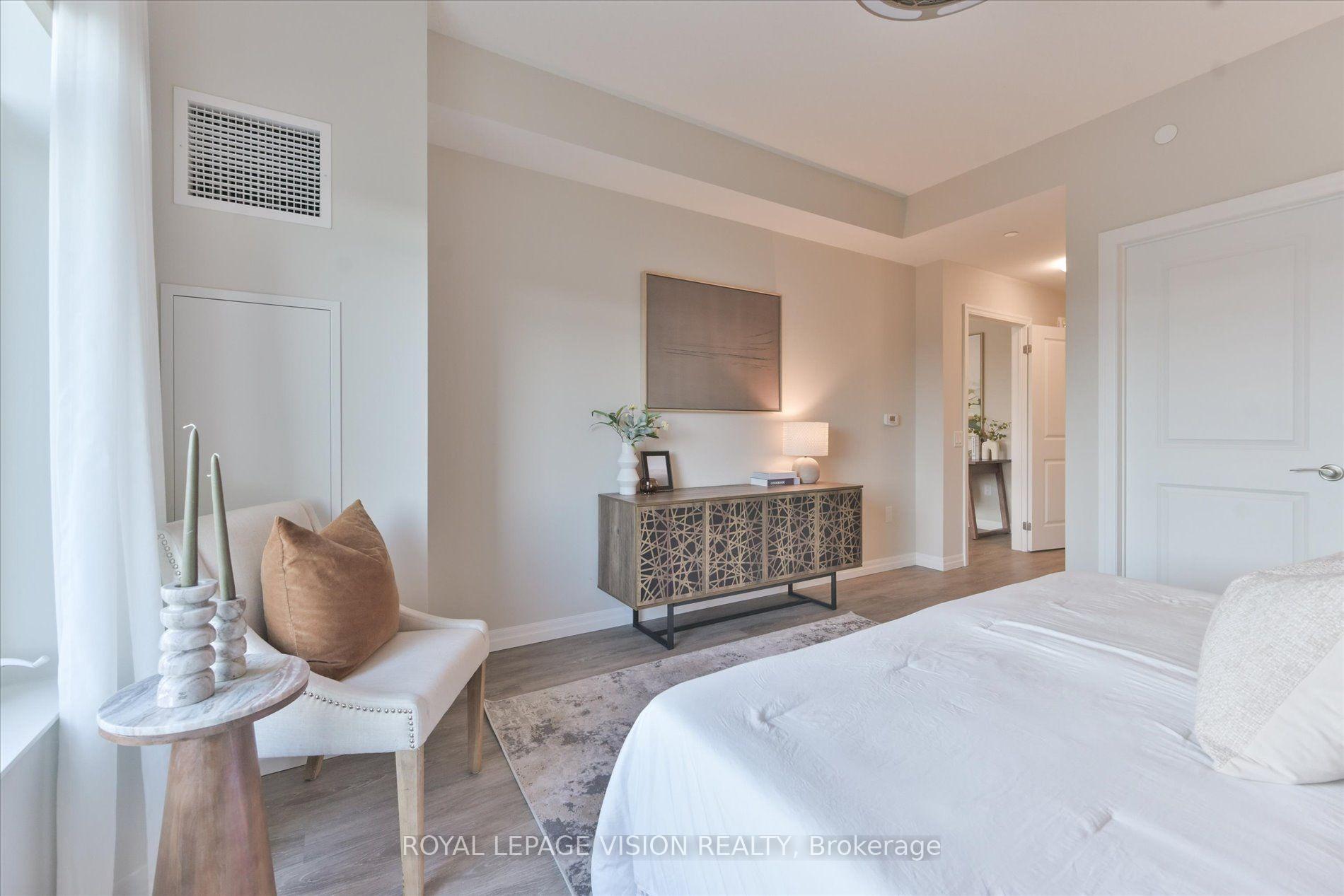 Photo 16 of Unit 403, 440 William Graham Drive, Aurora, Rural Aurora — HOMEH