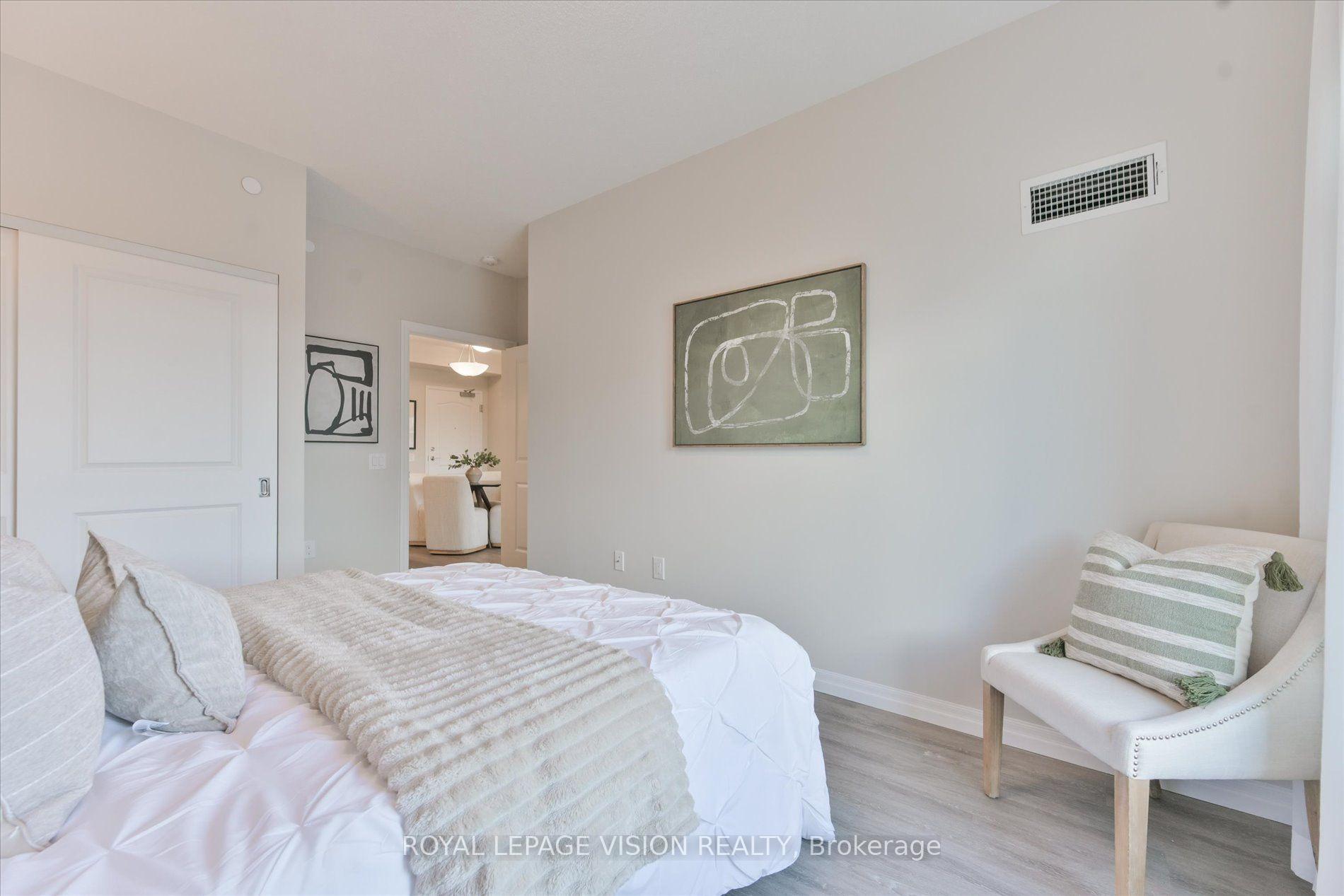 Photo 20 of Unit 403, 440 William Graham Drive, Aurora, Rural Aurora — HOMEH