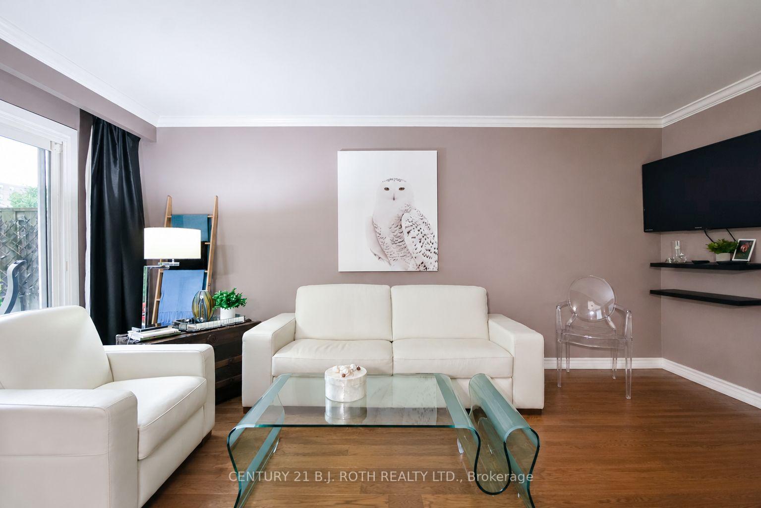 Photo 5 of 139 Kozlov Street, Barrie, Sunnidale — HOMEH