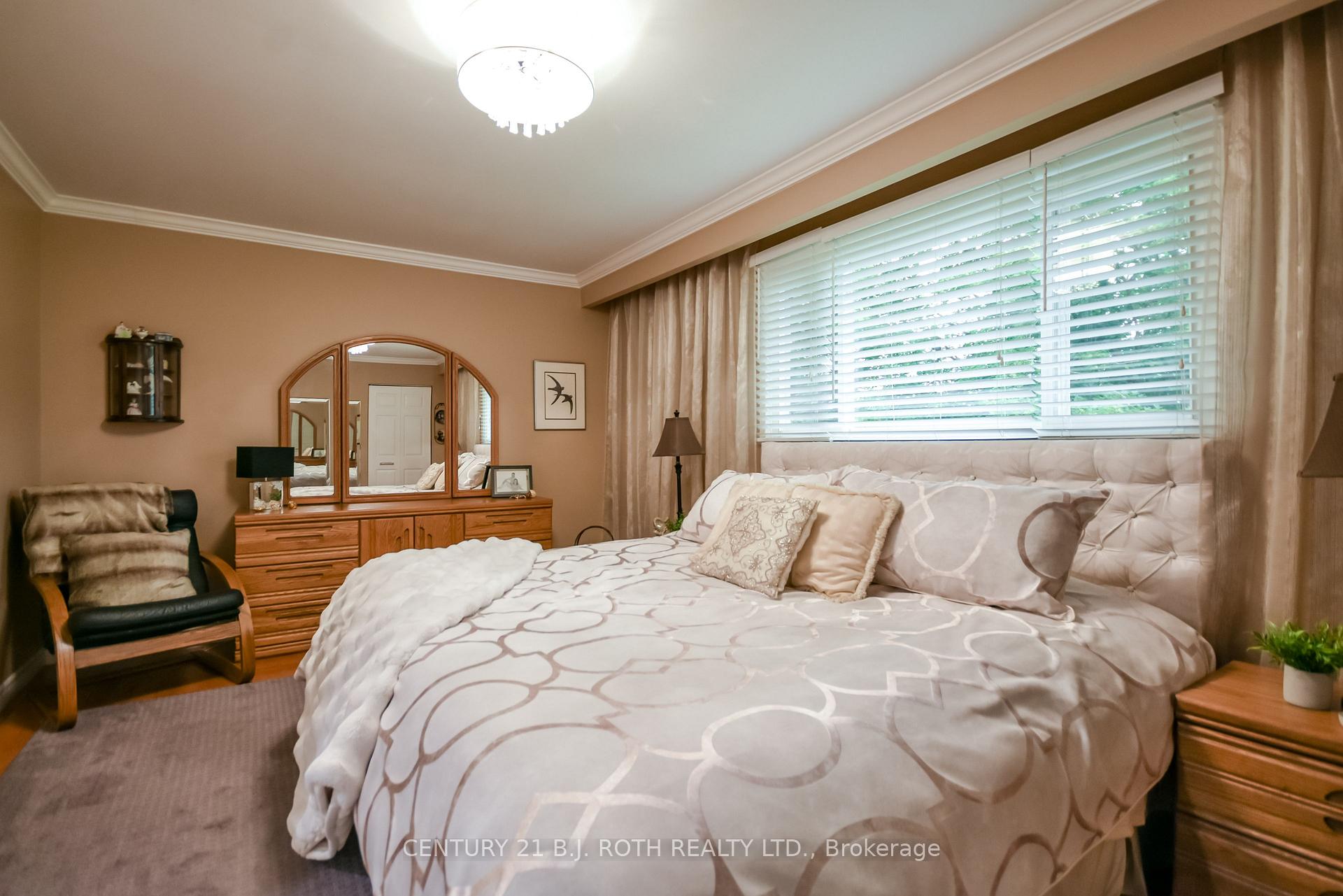 Photo 19 of 139 Kozlov Street, Barrie, Sunnidale — HOMEH