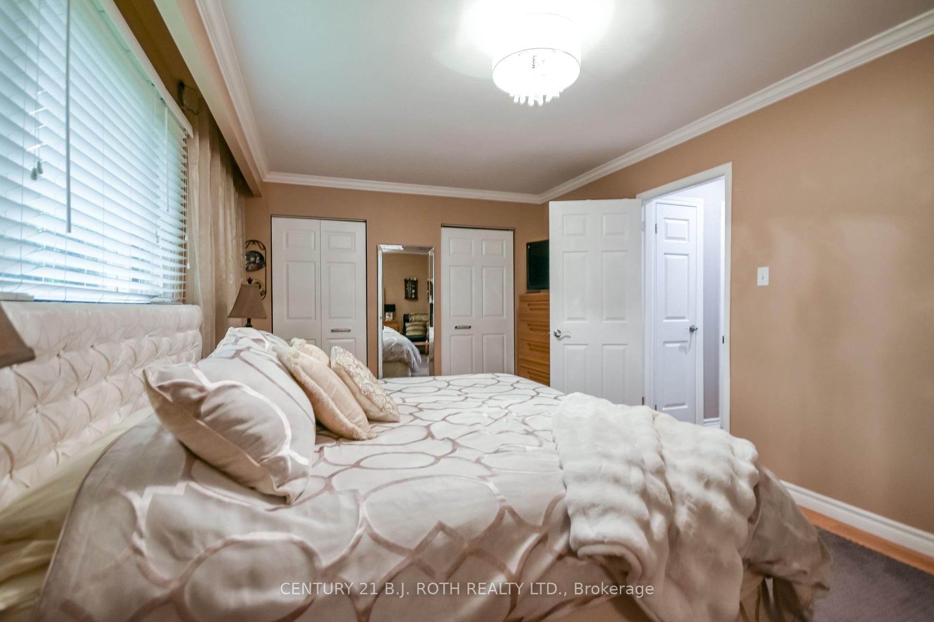 Photo 20 of 139 Kozlov Street, Barrie, Sunnidale — HOMEH