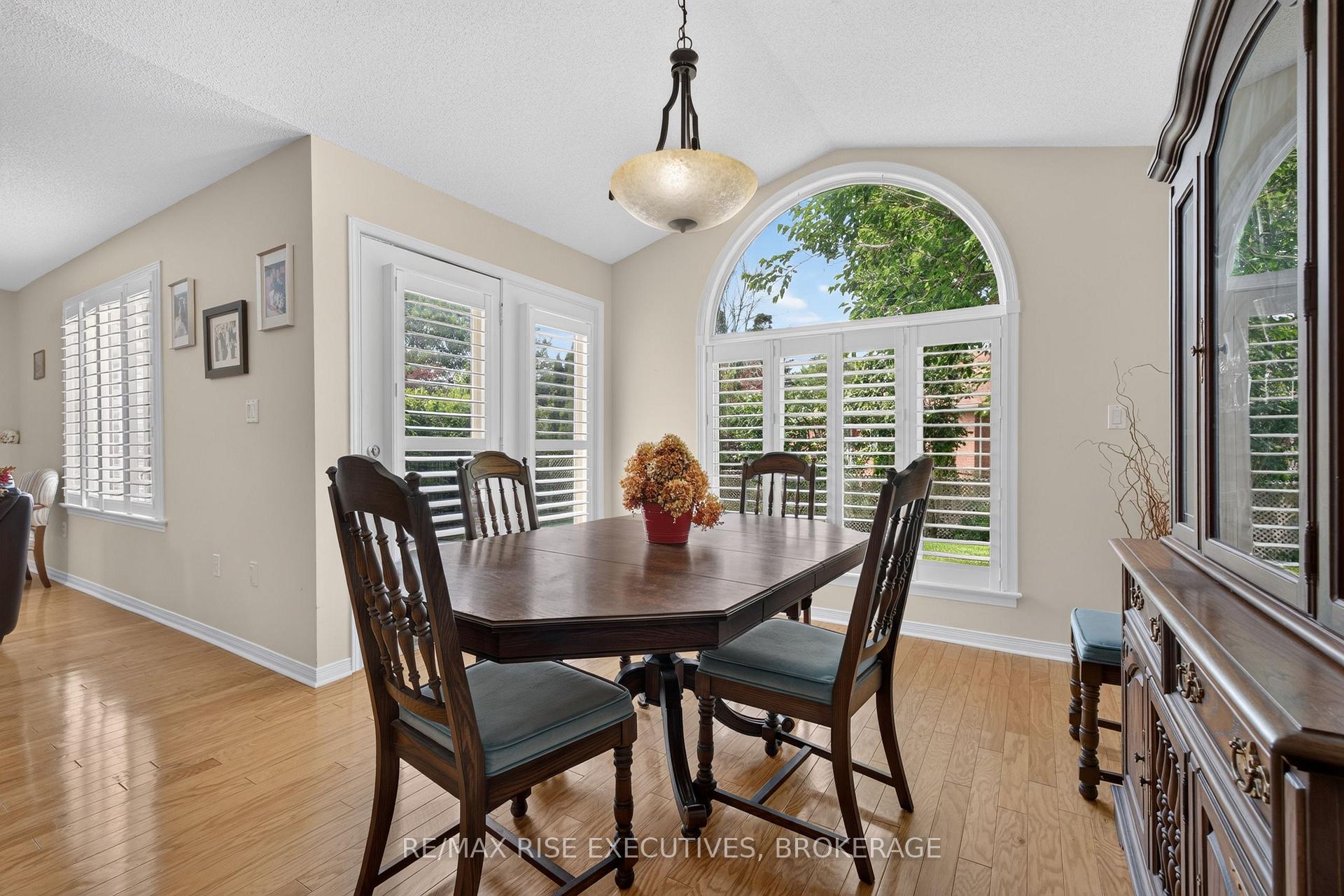 Photo 11 of 956 Ringstead Street, Kingston, City SouthWest — HOMEH