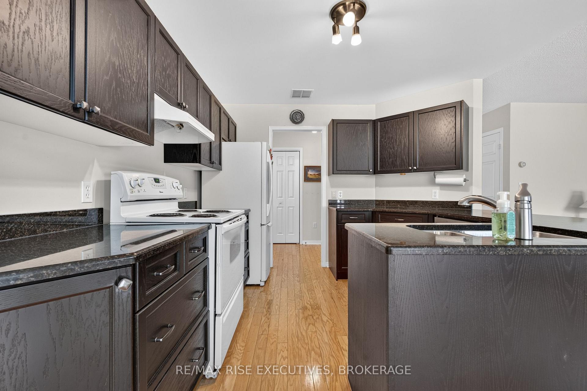 Photo 15 of 956 Ringstead Street, Kingston, City SouthWest — HOMEH