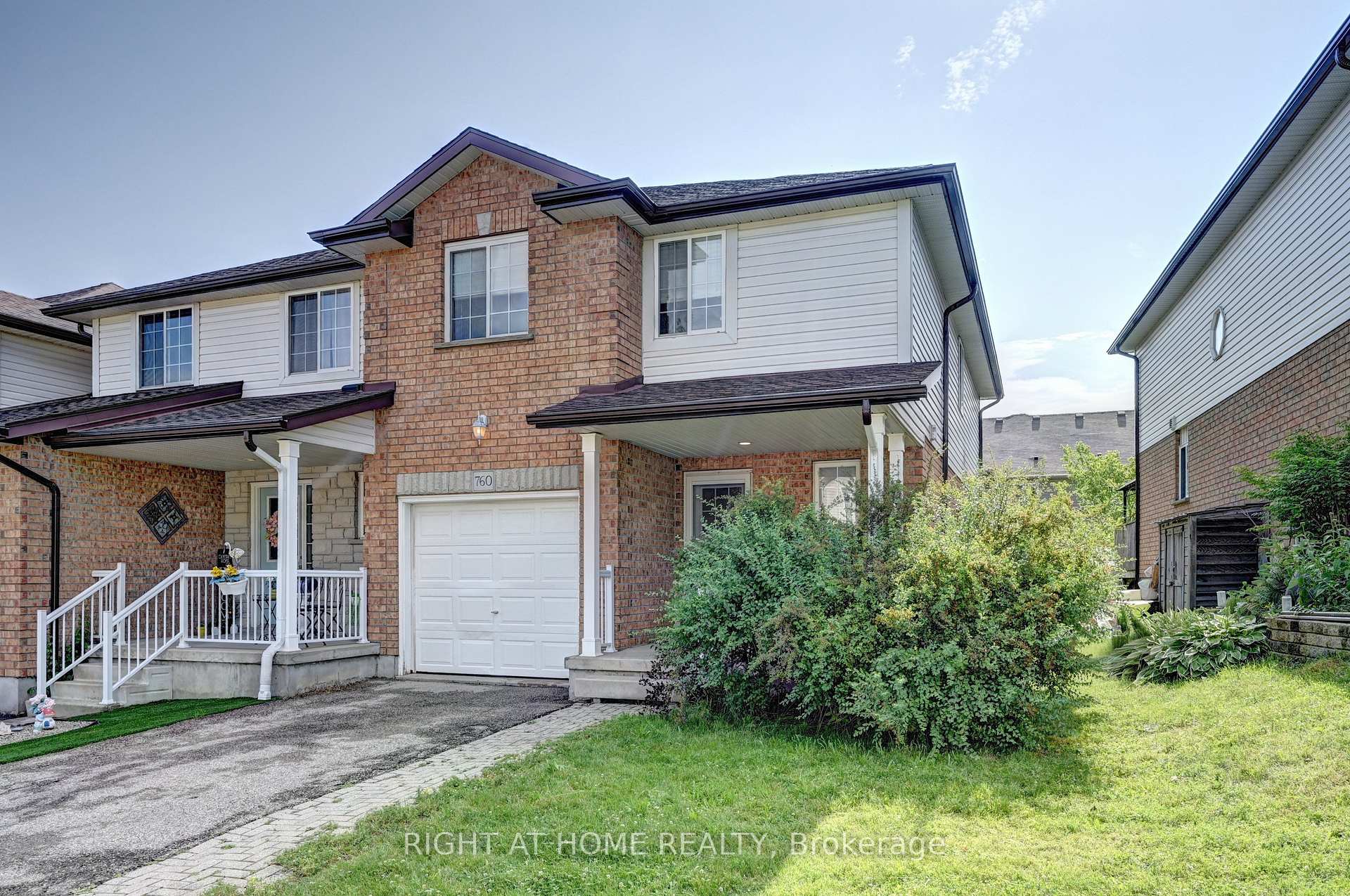 Photo 1 of 760 Paris Boulevard, Waterloo, Beechwood West — HOMEH