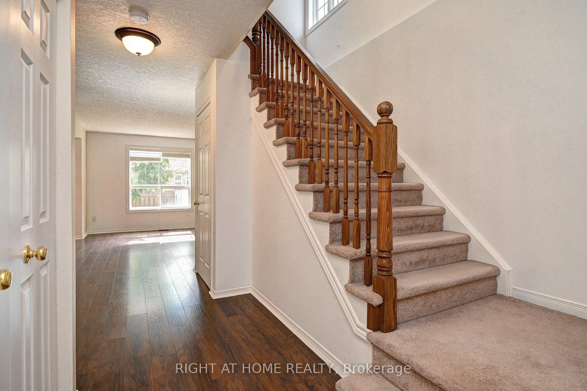 Photo 20 of 760 Paris Boulevard, Waterloo, Beechwood West — HOMEH