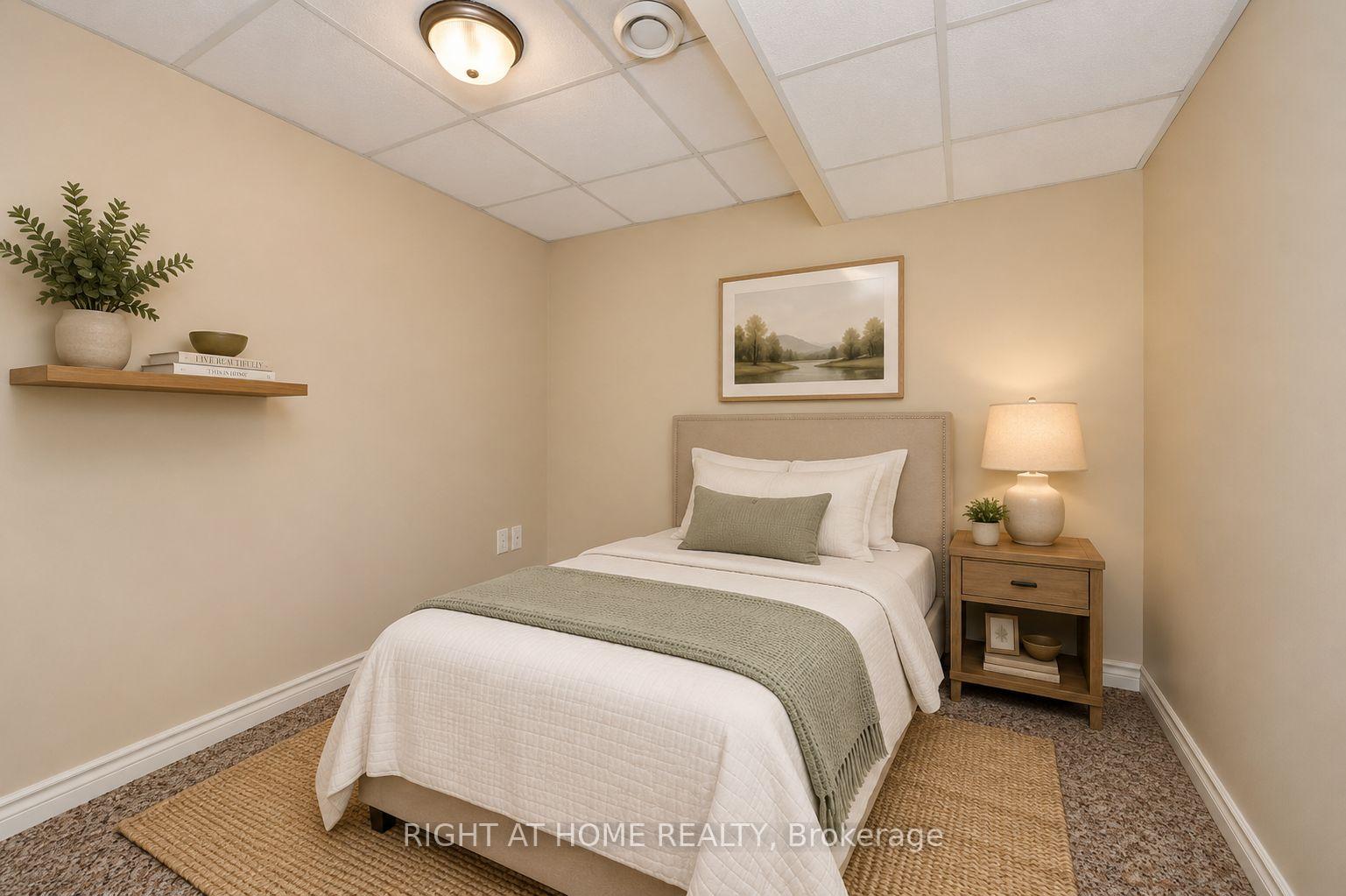 Photo 41 of 760 Paris Boulevard, Waterloo, Beechwood West — HOMEH