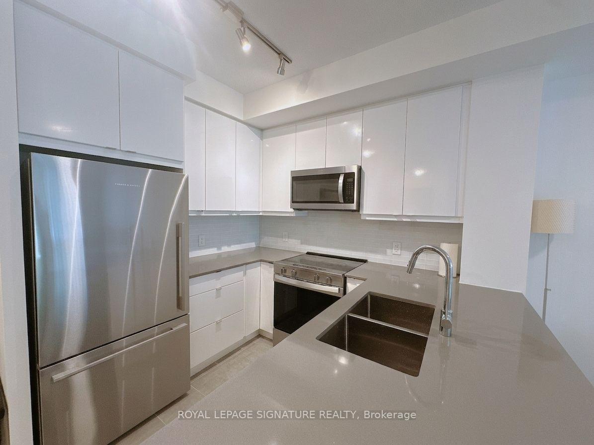 Photo 6 of Unit 325, 3270 Sheppard Avenue E, Scarborough, Tam O'Shanter-Sullivan — HOMEH