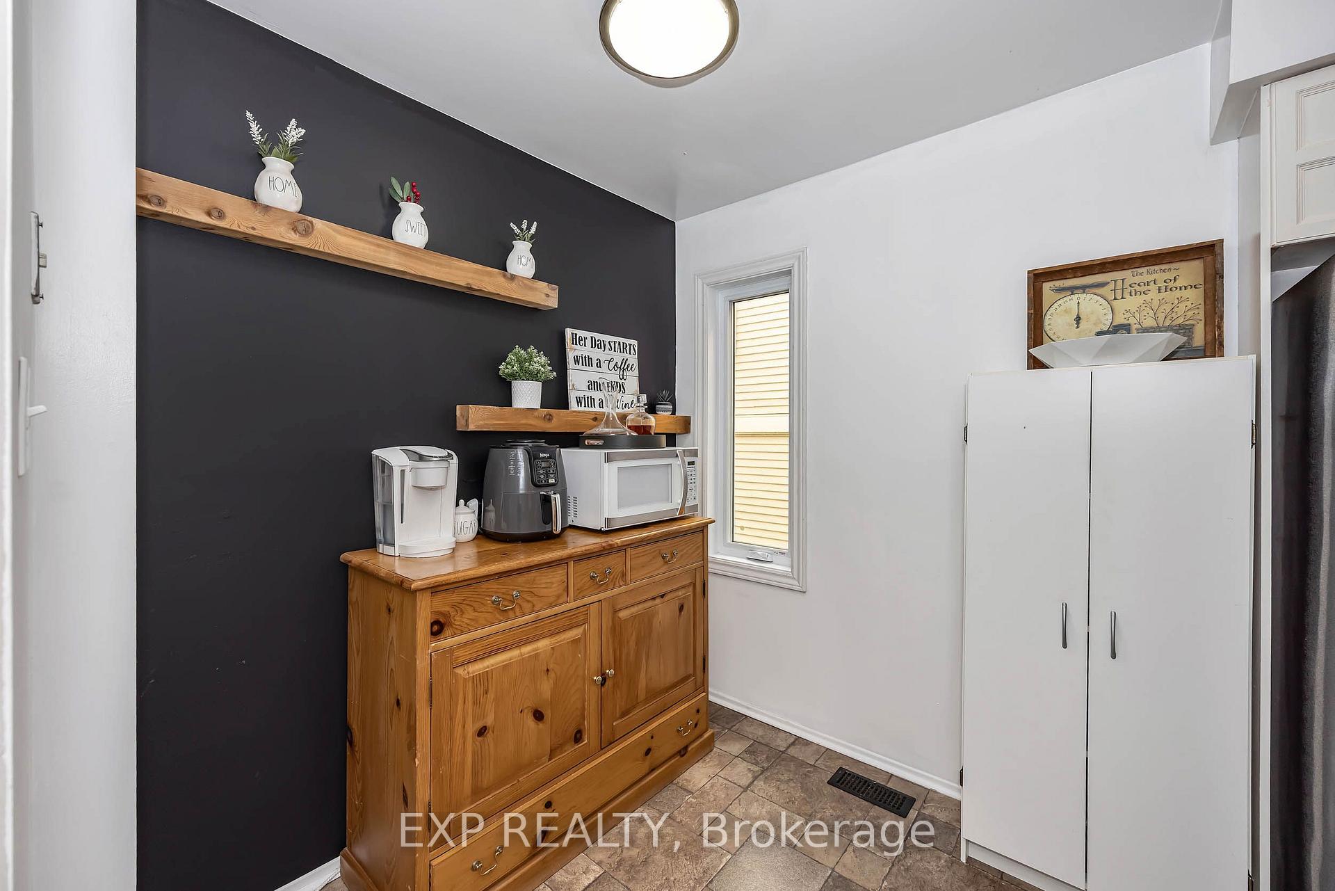 Photo 15 of 13 Shearer Crescent, Ottawa, Kanata - Katimavik — HOMEH