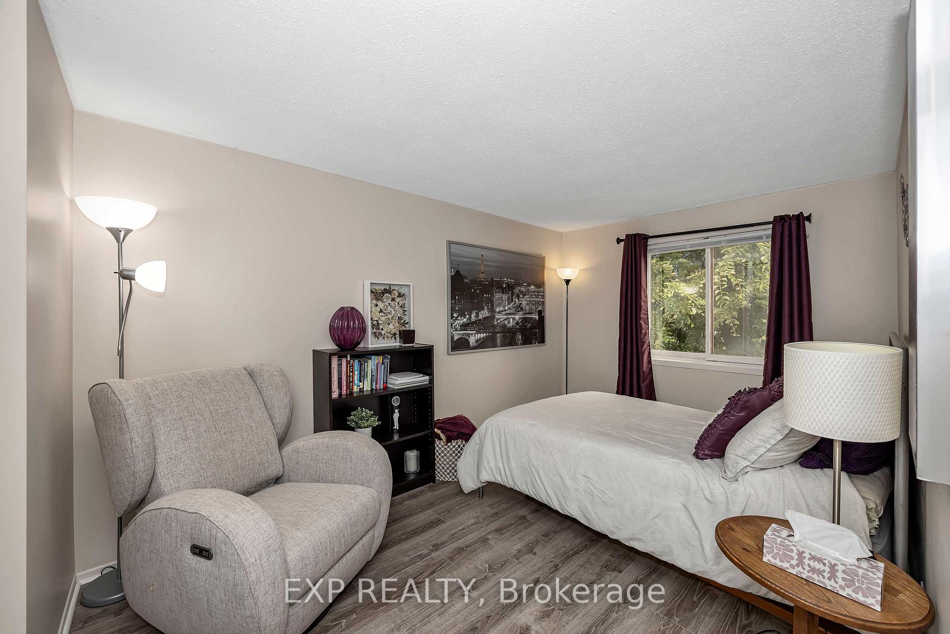 Photo 22 of 13 Shearer Crescent, Ottawa, Kanata - Katimavik — HOMEH