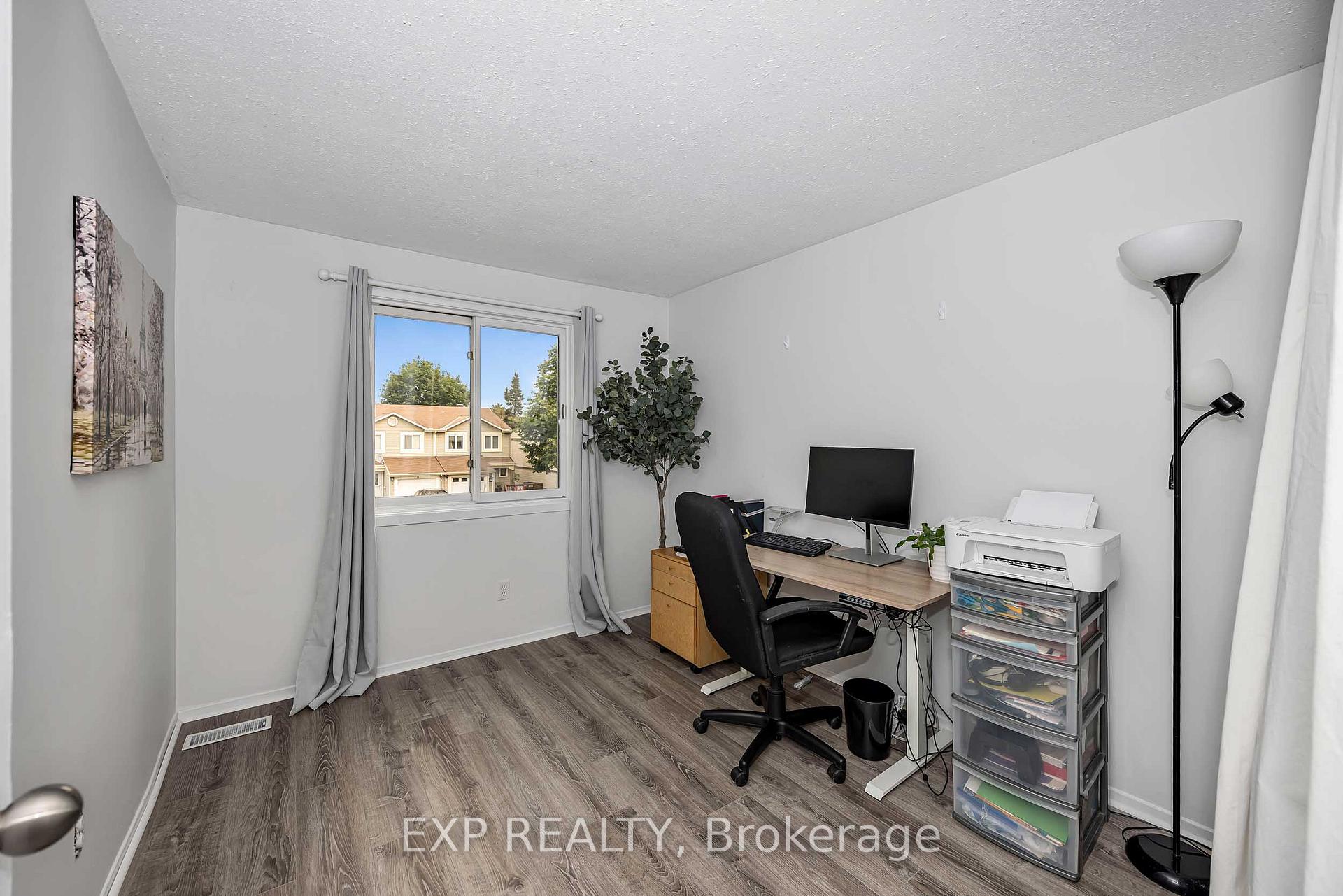Photo 24 of 13 Shearer Crescent, Ottawa, Kanata - Katimavik — HOMEH