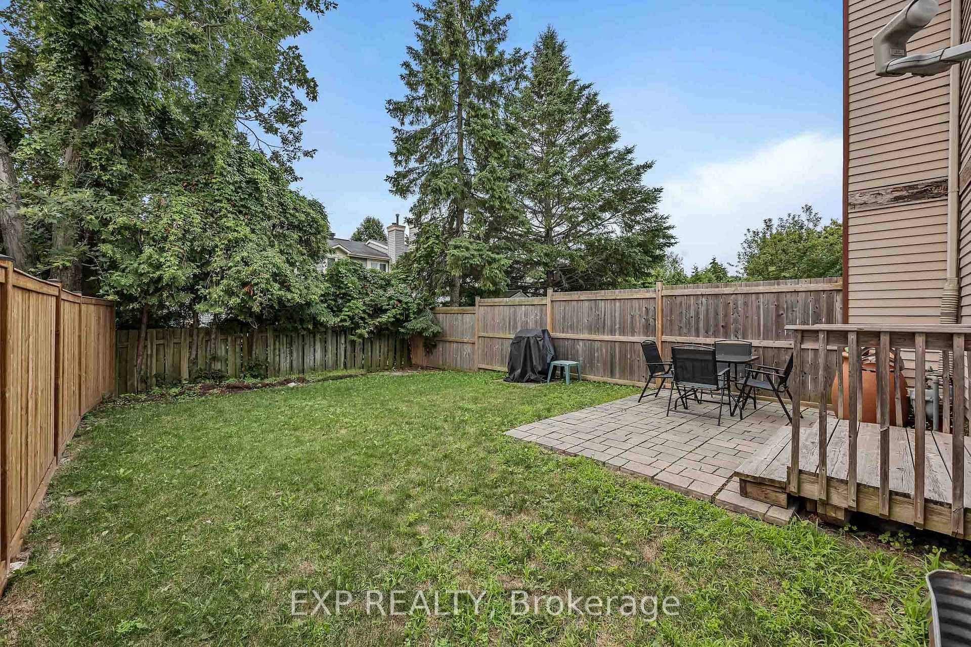 Photo 32 of 13 Shearer Crescent, Ottawa, Kanata - Katimavik — HOMEH