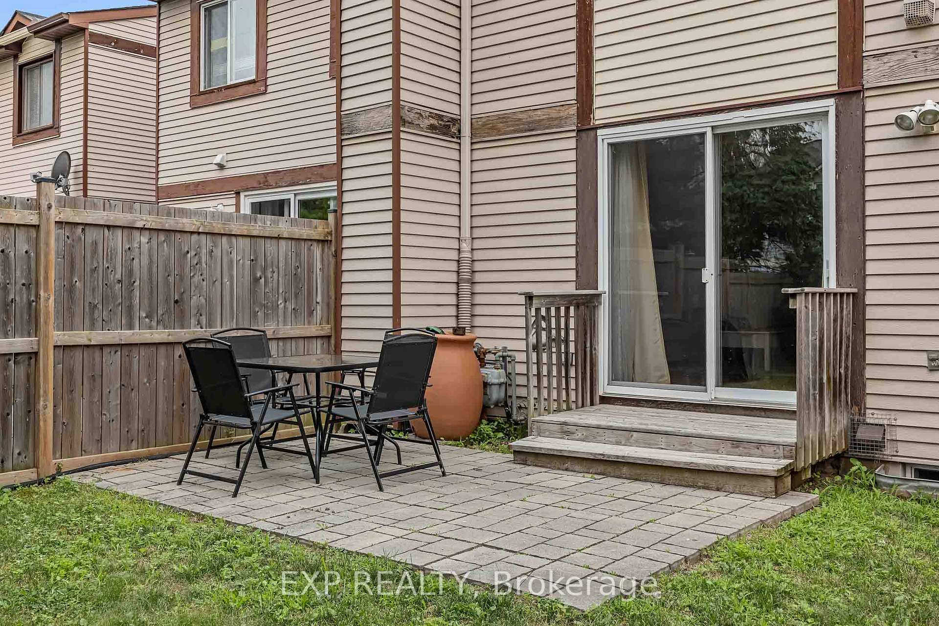 Photo 34 of 13 Shearer Crescent, Ottawa, Kanata - Katimavik — HOMEH