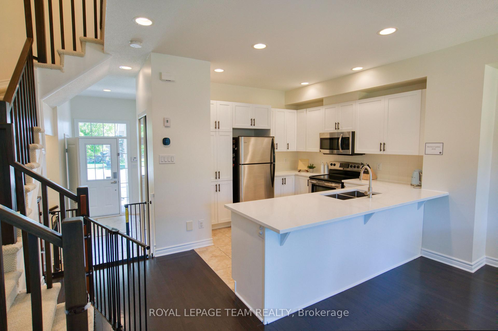 Photo 7 of 485 Foxhall Way, Ottawa, Kanata - Bridlewood — HOMEH