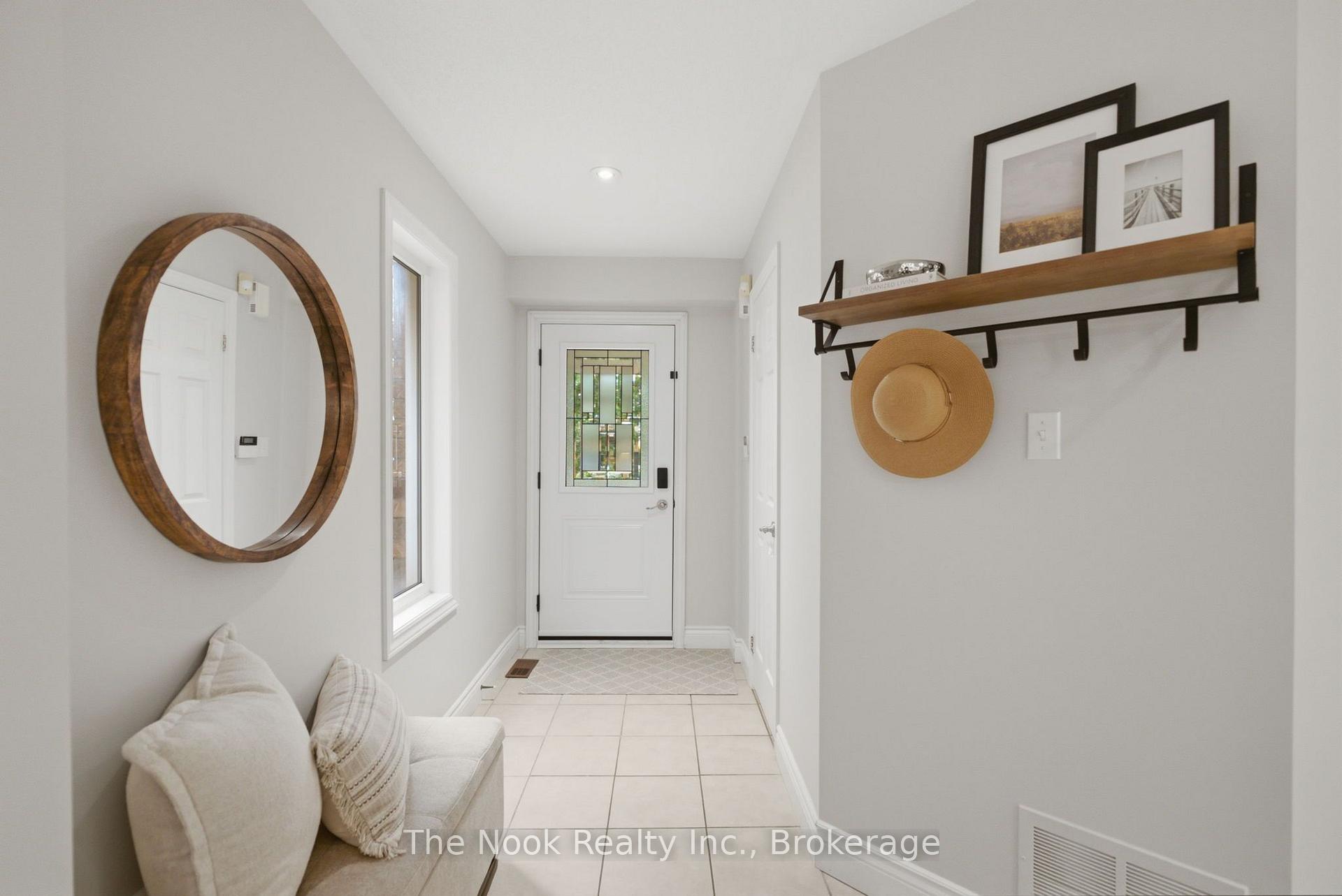 Photo 4 of 153 Madden Place, Clarington, Bowmanville — HOMEH
