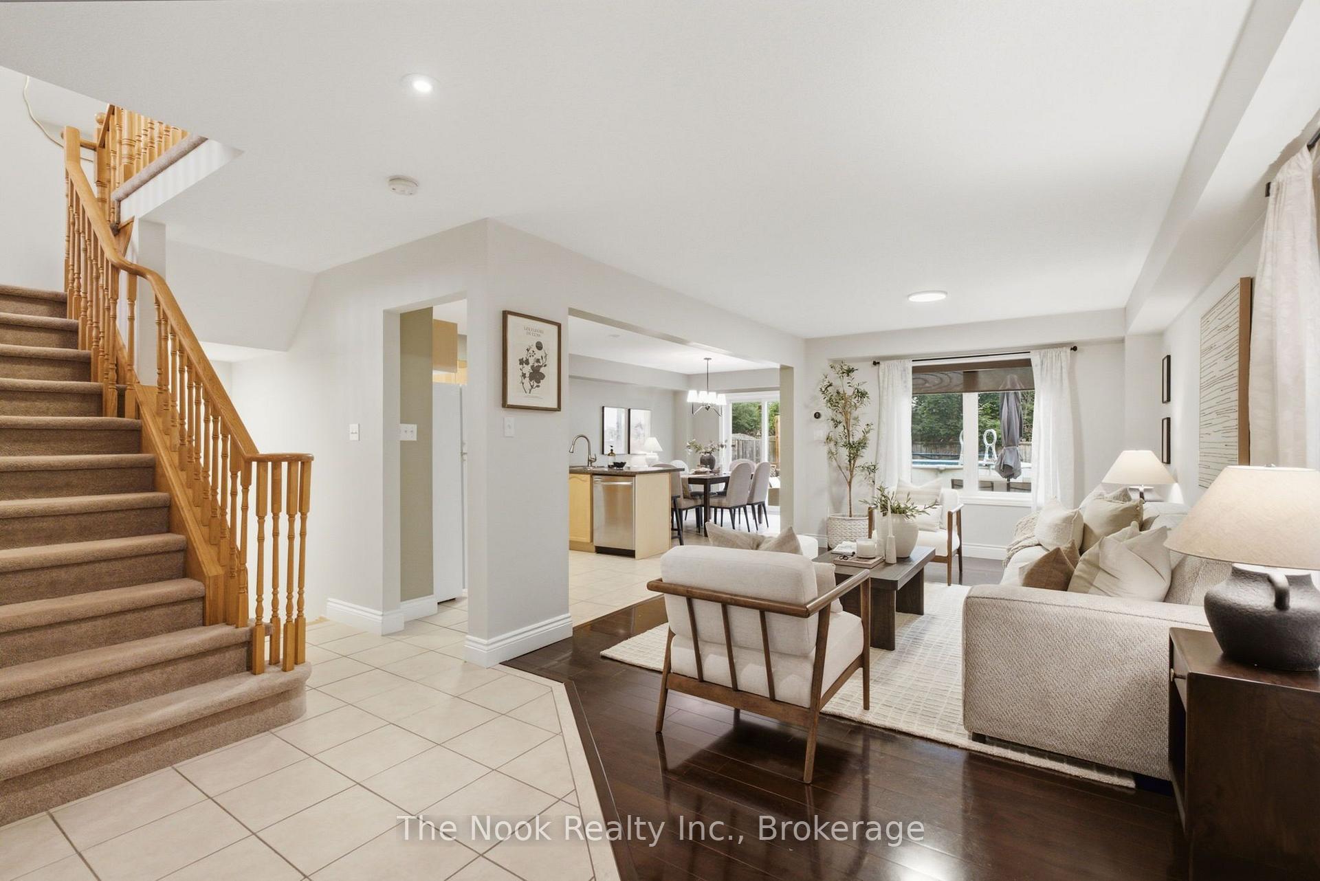 Photo 5 of 153 Madden Place, Clarington, Bowmanville — HOMEH