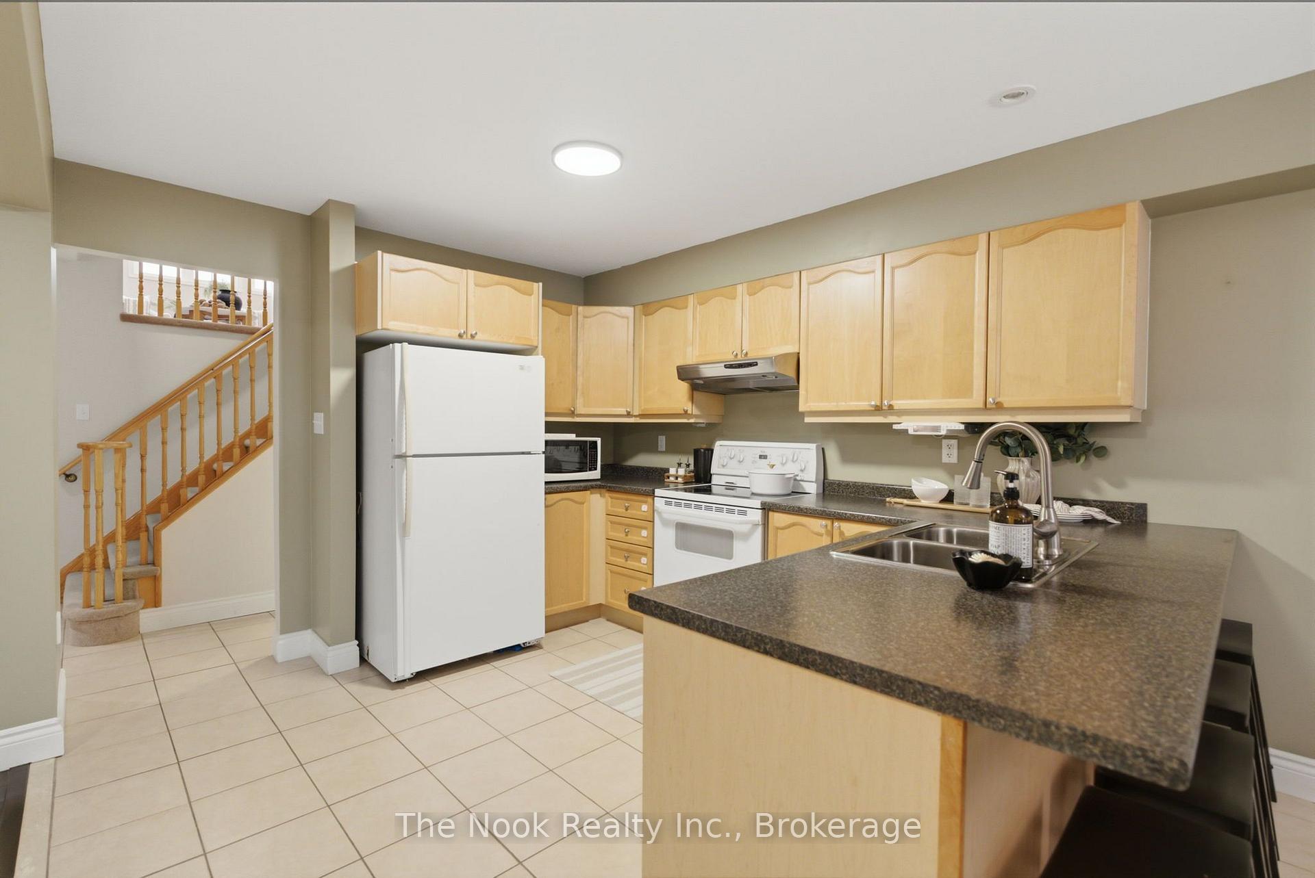 Photo 14 of 153 Madden Place, Clarington, Bowmanville — HOMEH