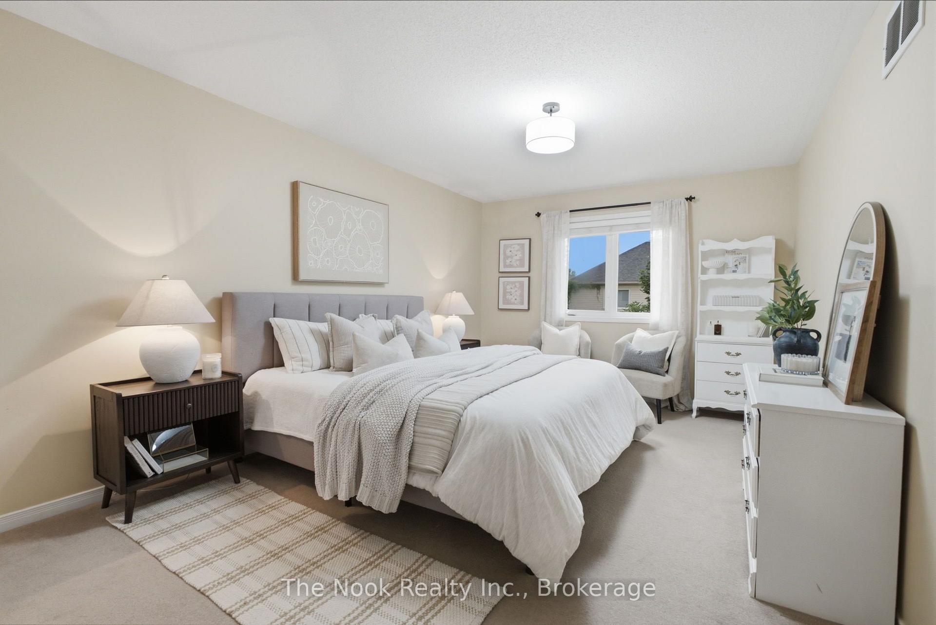 Photo 24 of 153 Madden Place, Clarington, Bowmanville — HOMEH