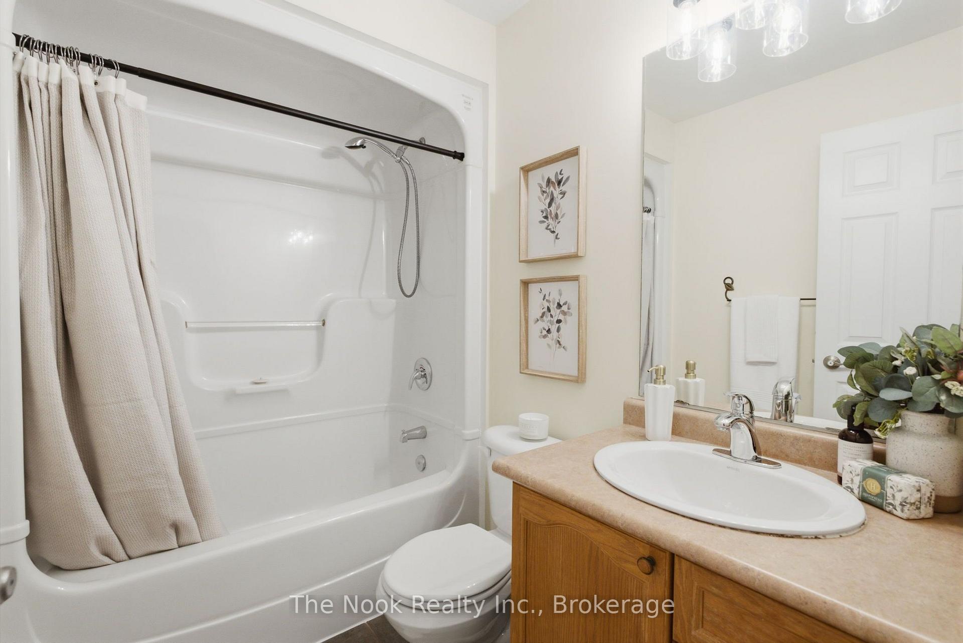 Photo 33 of 153 Madden Place, Clarington, Bowmanville — HOMEH