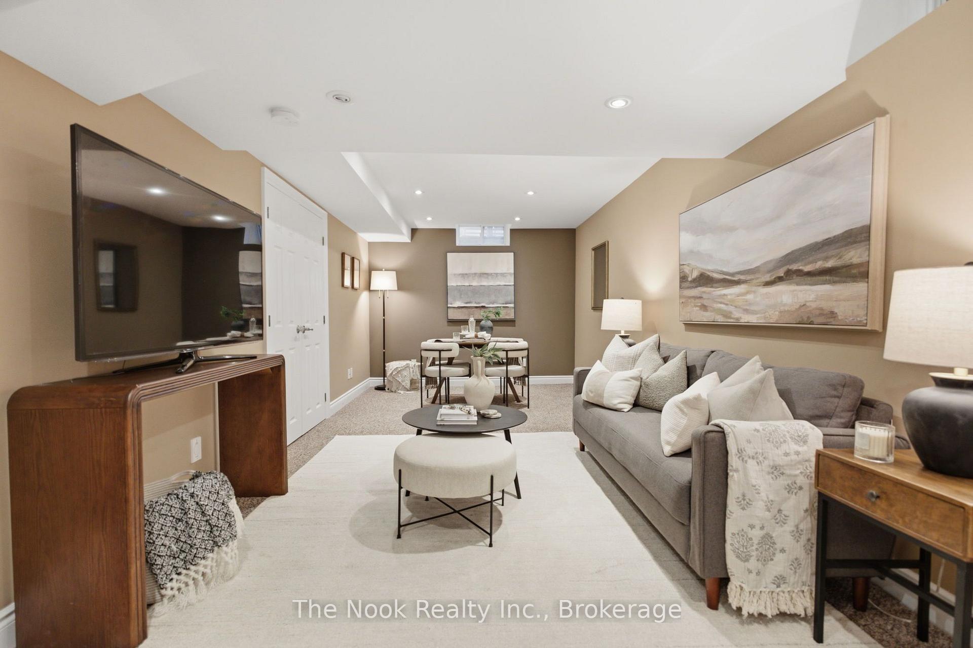 Photo 35 of 153 Madden Place, Clarington, Bowmanville — HOMEH