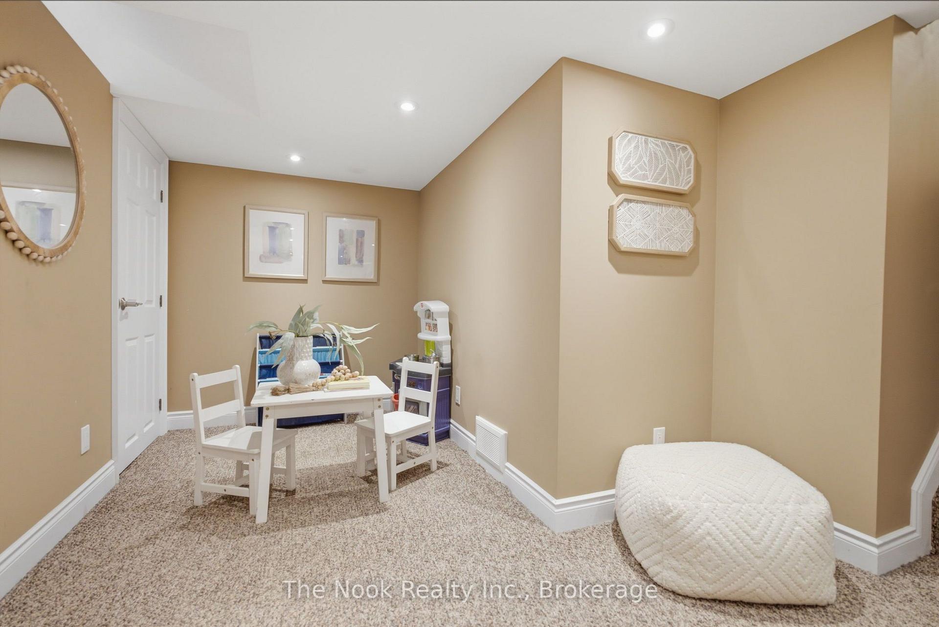 Photo 41 of 153 Madden Place, Clarington, Bowmanville — HOMEH