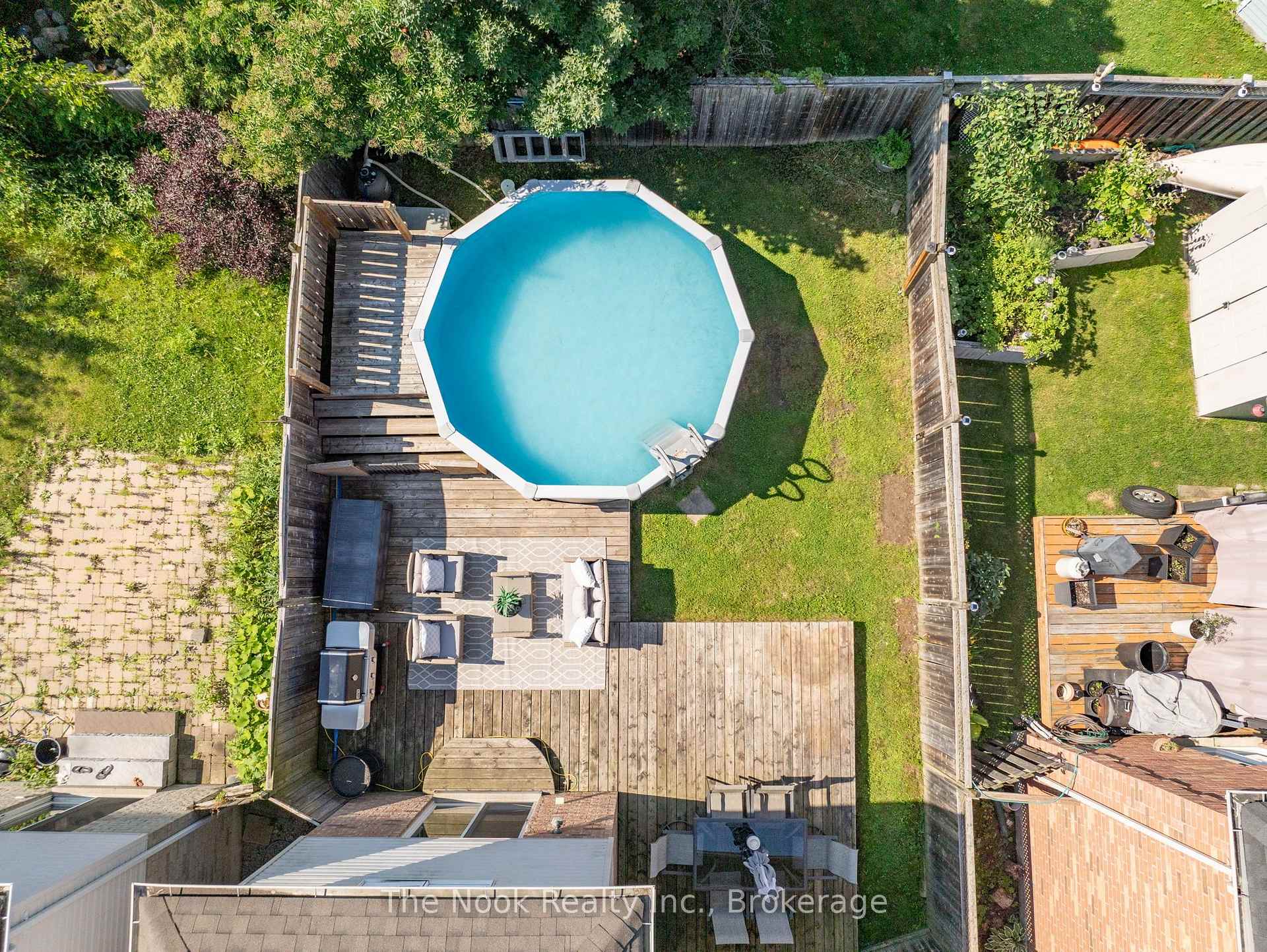 Photo 43 of 153 Madden Place, Clarington, Bowmanville — HOMEH