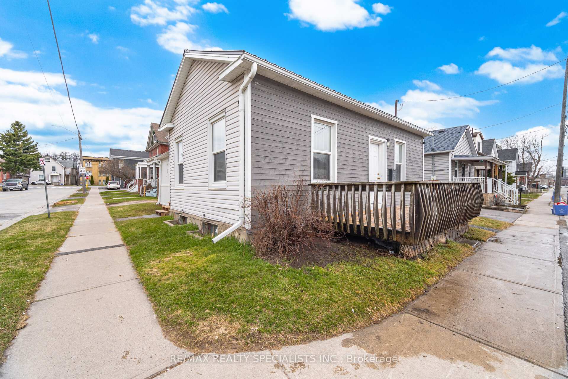 Photo 2 of 172 Celina Street, Oshawa, Central — HOMEH