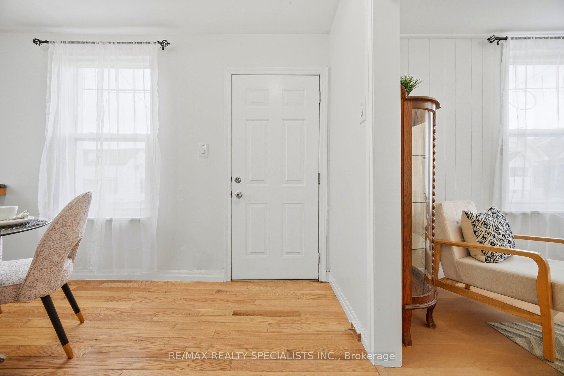 Photo 8 of 172 Celina Street, Oshawa, Central — HOMEH