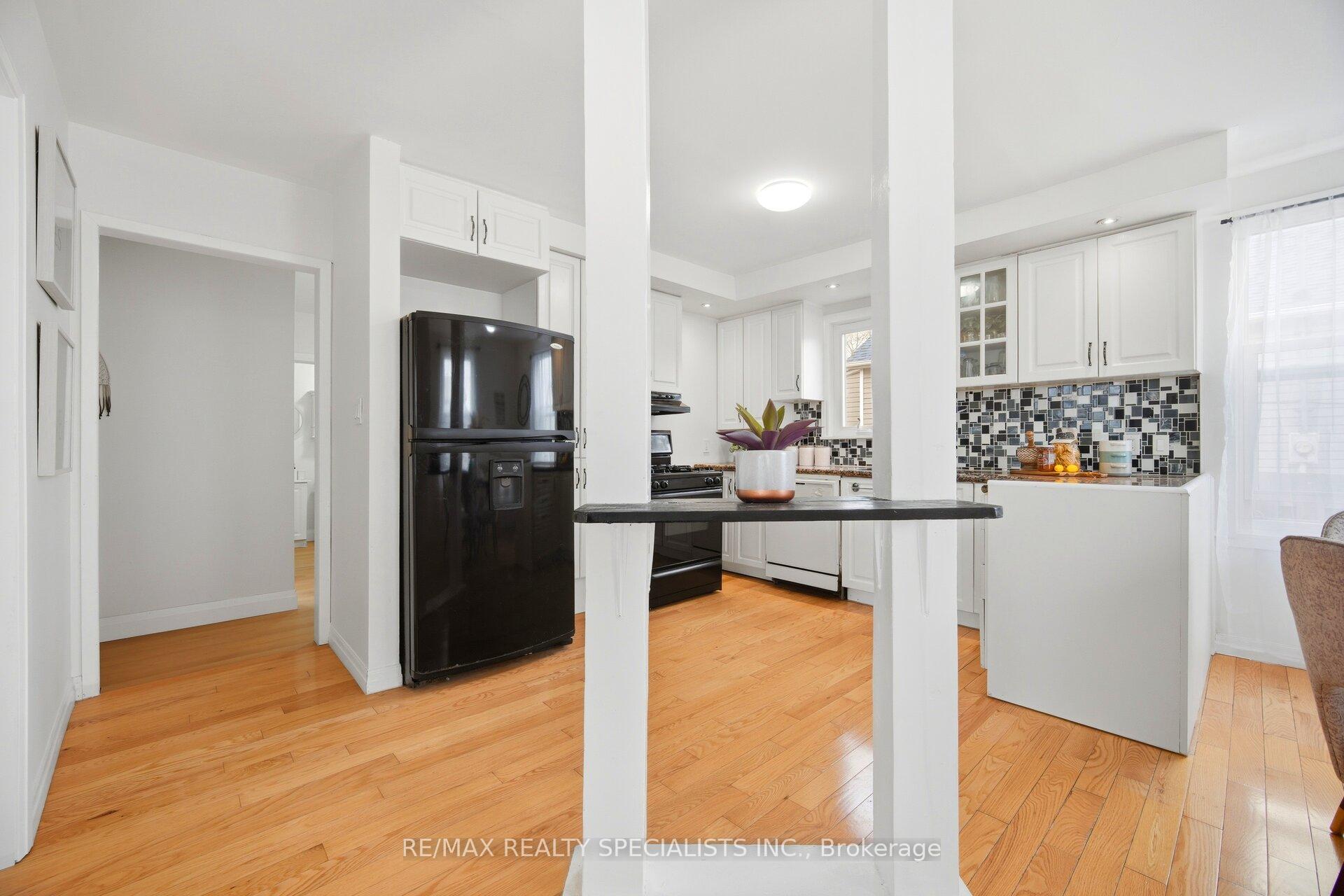 Photo 24 of 172 Celina Street, Oshawa, Central — HOMEH