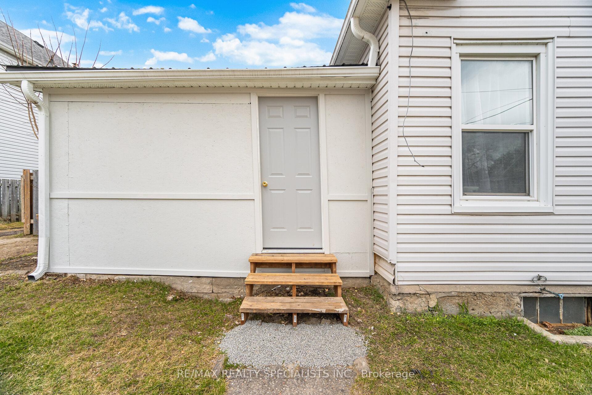 Photo 36 of 172 Celina Street, Oshawa, Central — HOMEH