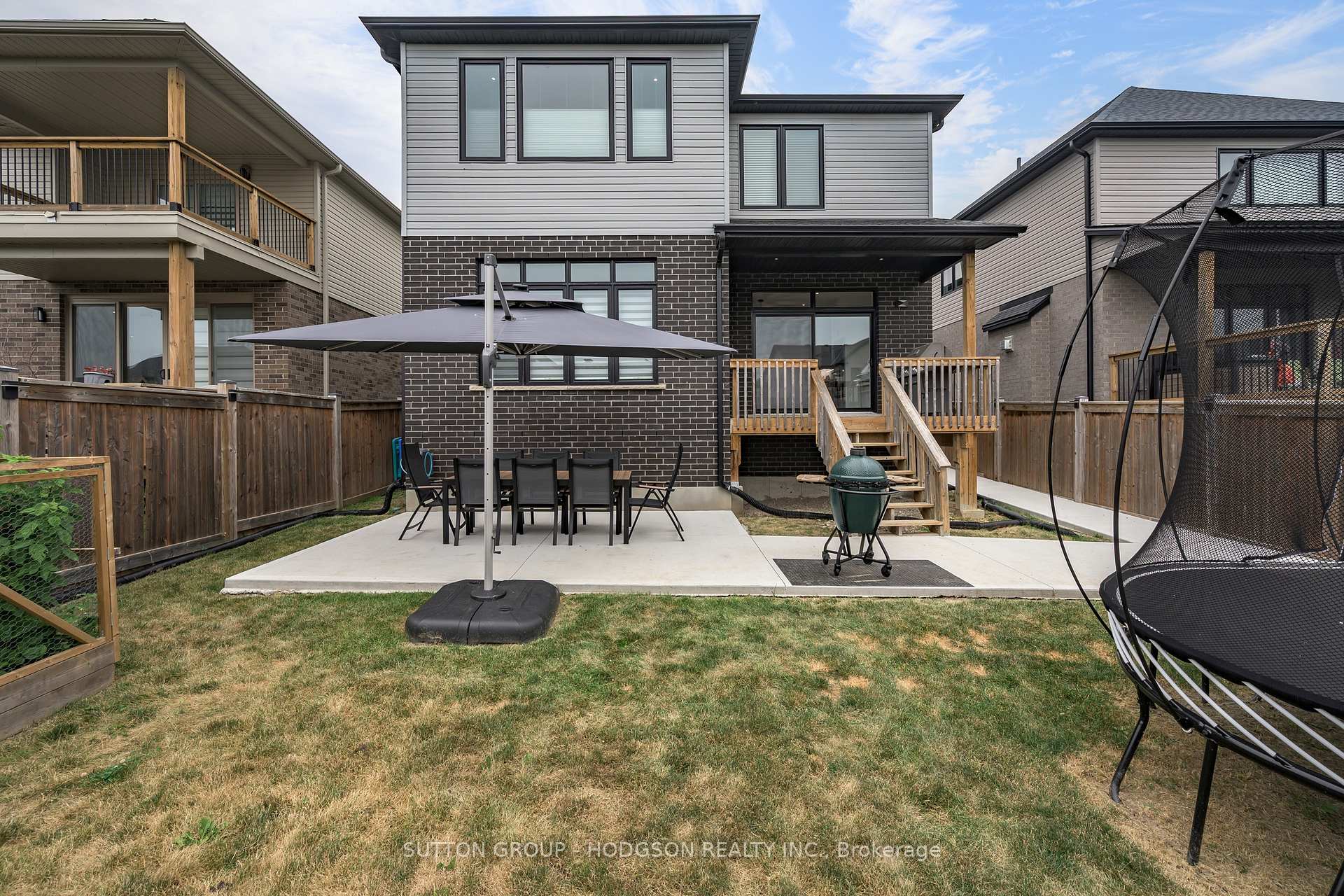 Photo 3 of 1817 Brunson Way, London, South A — HOMEH