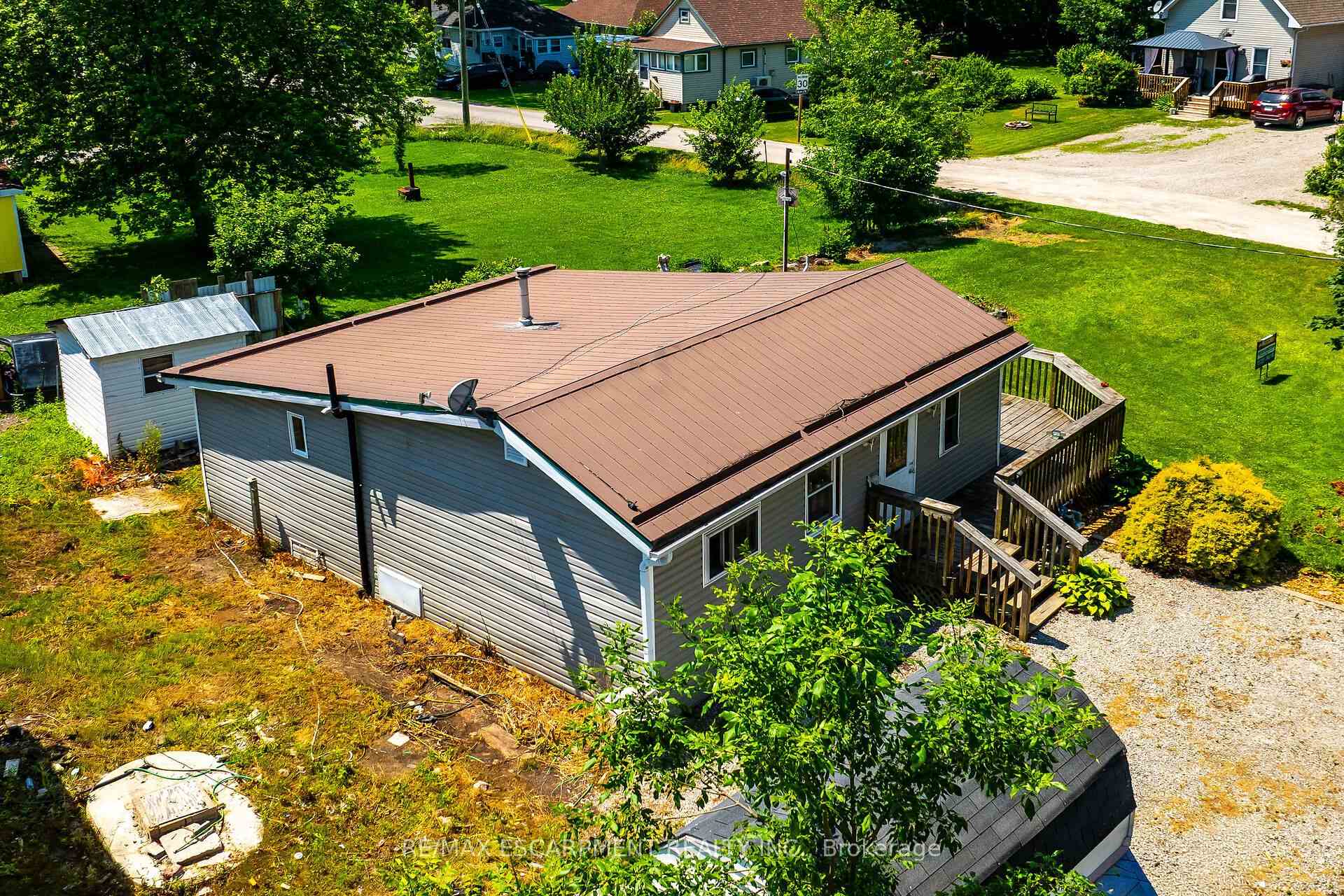 Photo 1 of 19 Barbara Drive, Haldimand — HOMEH