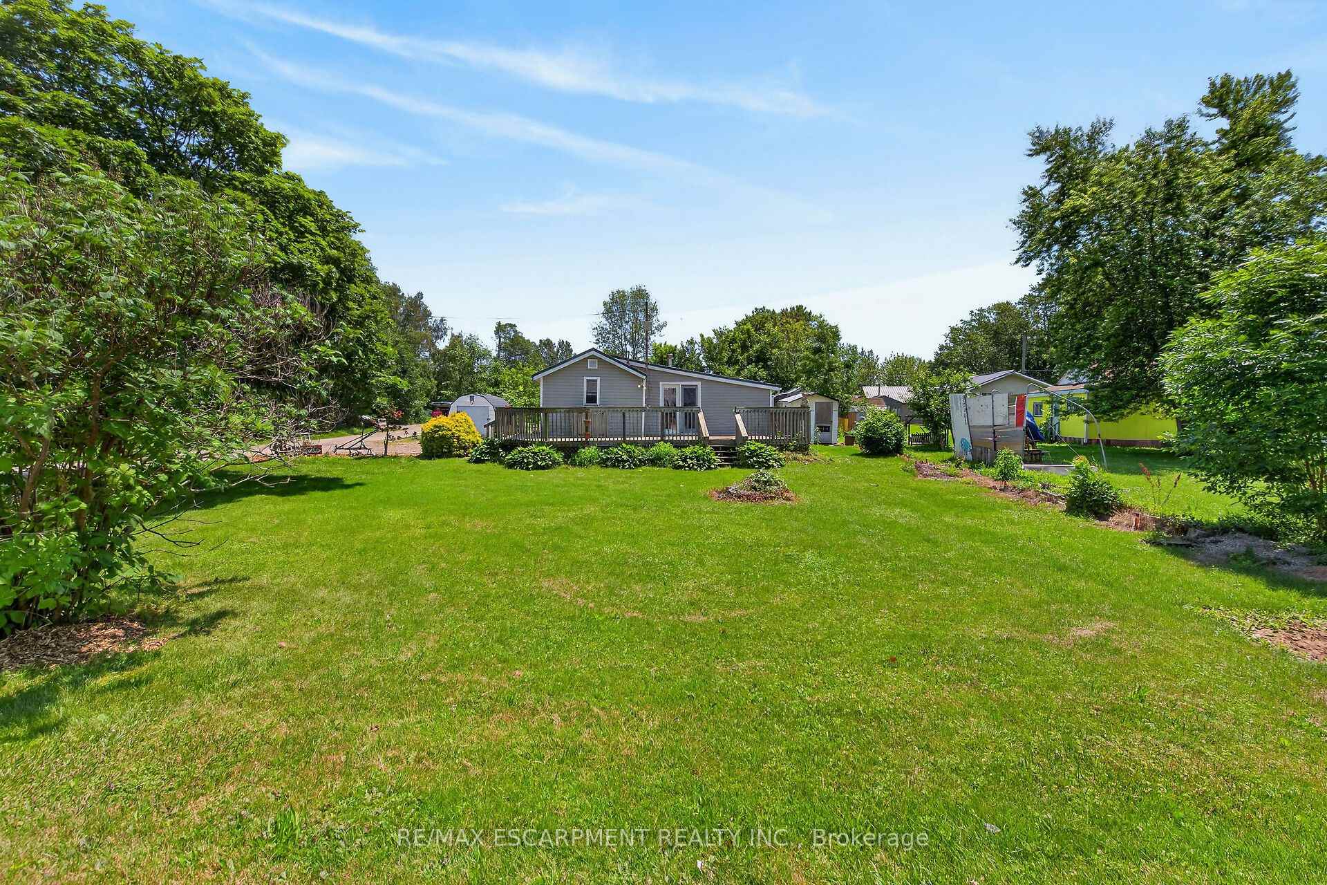 Photo 37 of 19 Barbara Drive, Haldimand — HOMEH