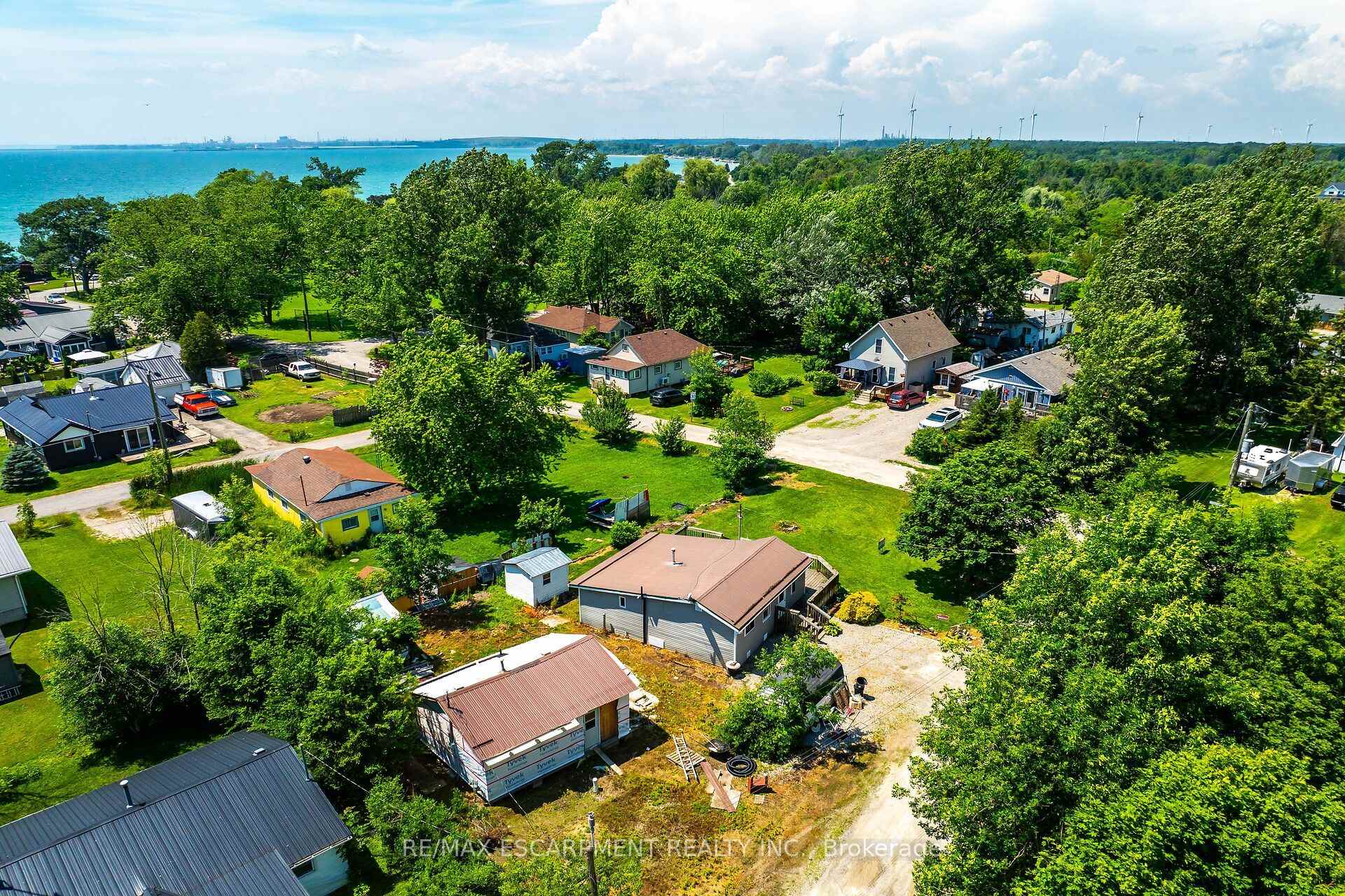 Photo 42 of 19 Barbara Drive, Haldimand — HOMEH