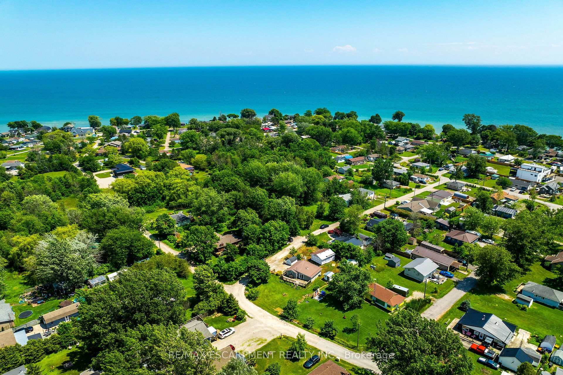 Photo 47 of 19 Barbara Drive, Haldimand — HOMEH