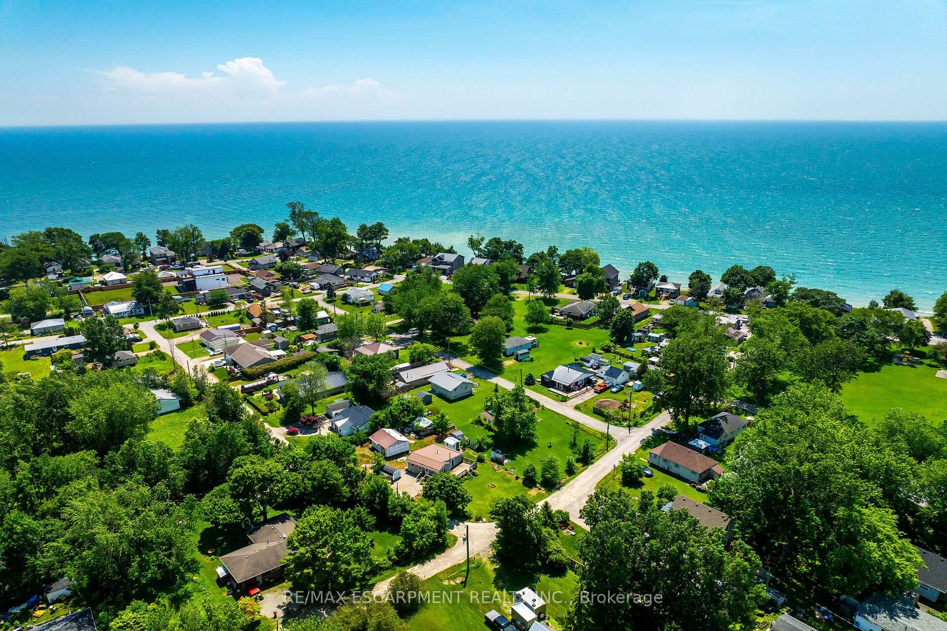 Photo 49 of 19 Barbara Drive, Haldimand — HOMEH