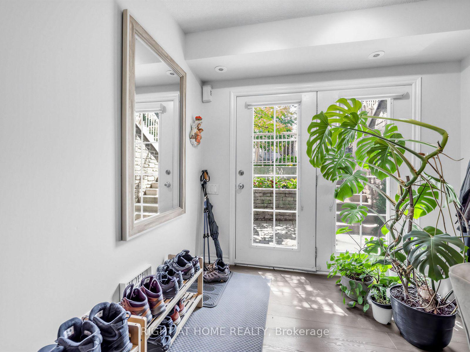 Photo 12 of Unit 61, 95 The Queensway, Toronto, High Park-Swansea — HOMEH