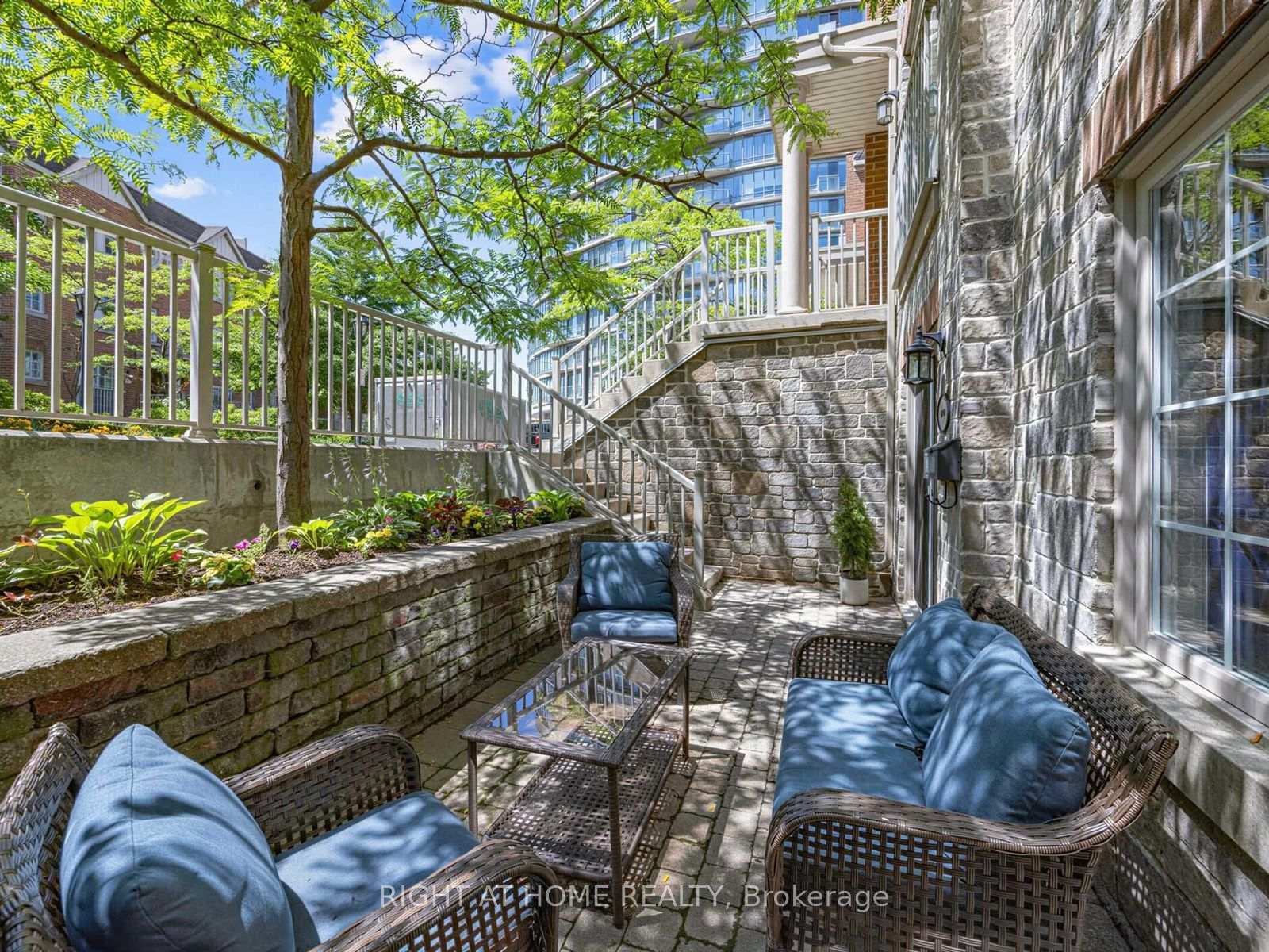 Photo 19 of Unit 61, 95 The Queensway, Toronto, High Park-Swansea — HOMEH