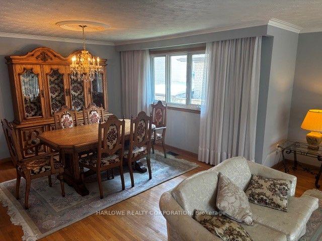 Photo 8 of 3297 Lonefeather Crescent, Mississauga, Applewood — HOMEH
