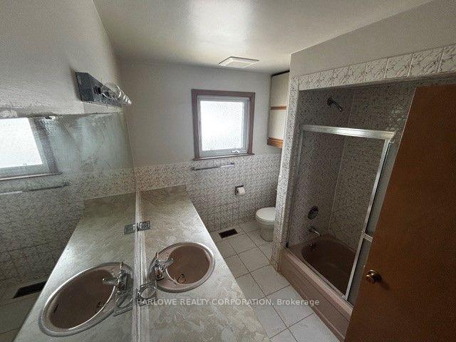Photo 29 of 3297 Lonefeather Crescent, Mississauga, Applewood — HOMEH