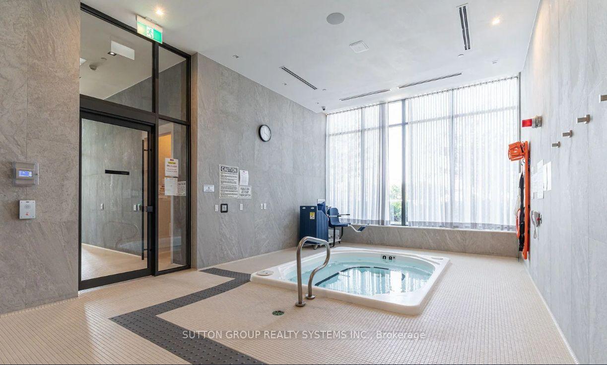 Photo 18 of Unit 2418, 7895 Jane Street, Vaughan, Concord — HOMEH