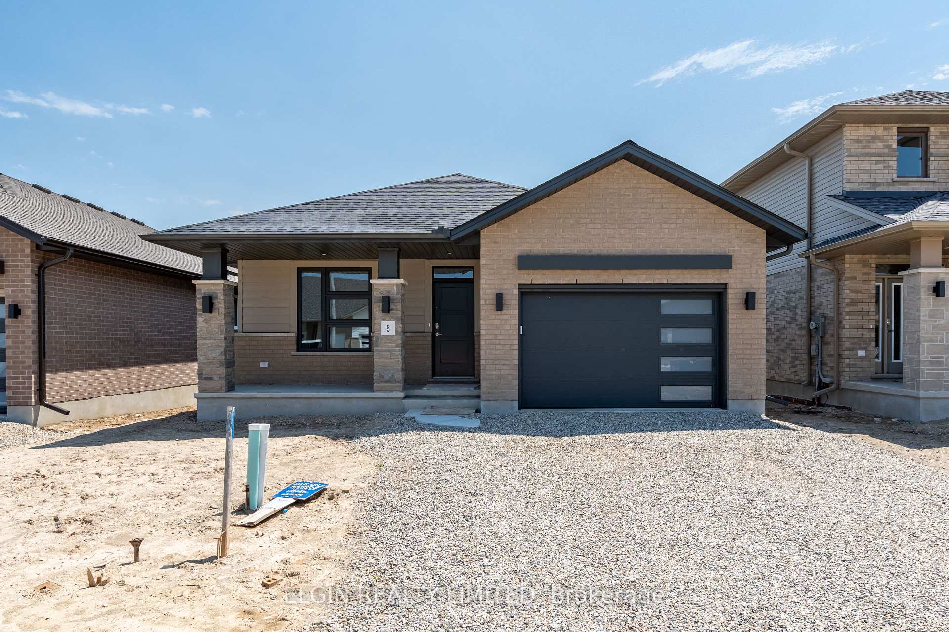 Photo of 5 Finch Street