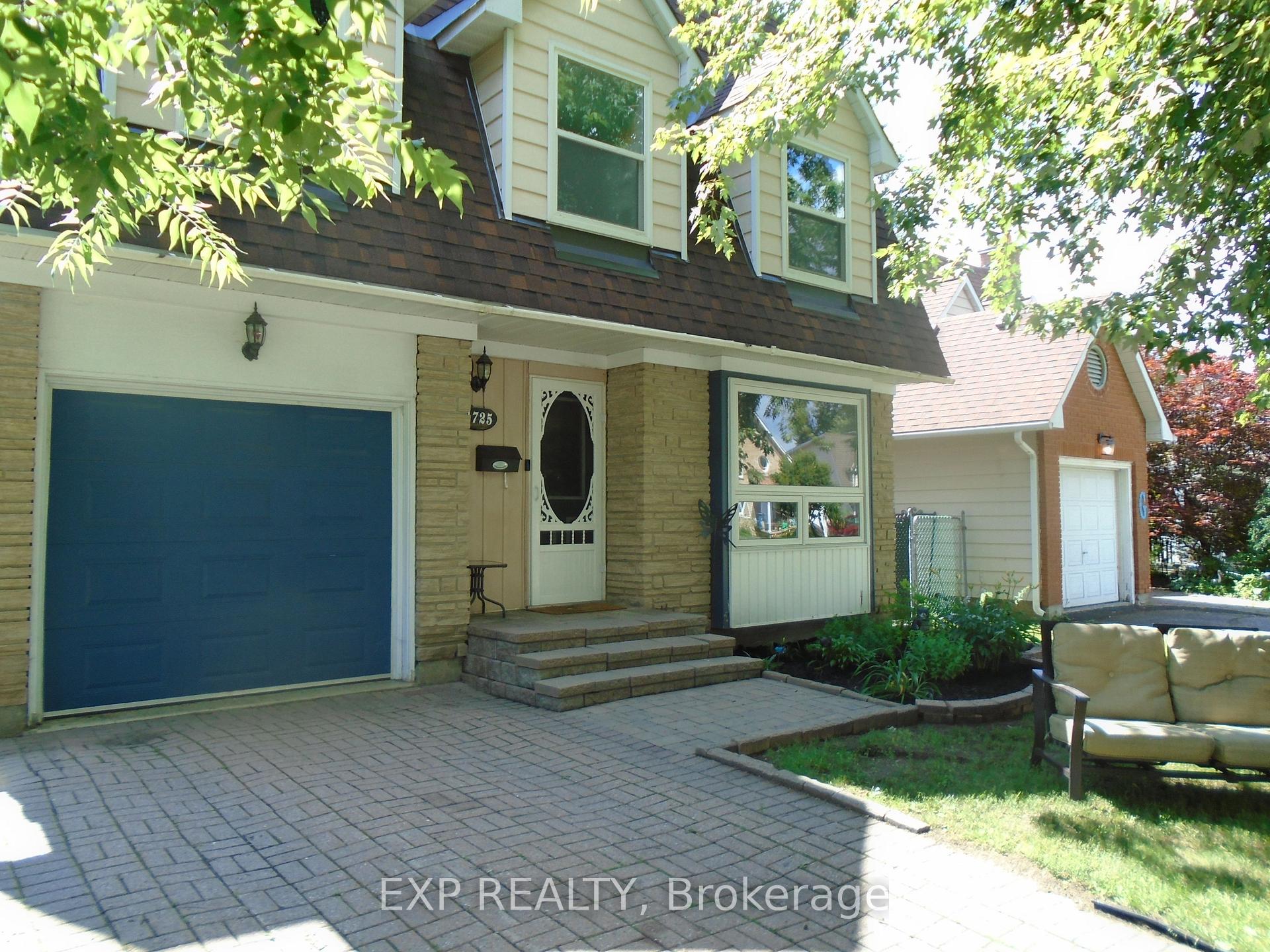 Photo 1 of 1725 Bonaventure Terrace, Ottawa, Convent Glen South — HOMEH