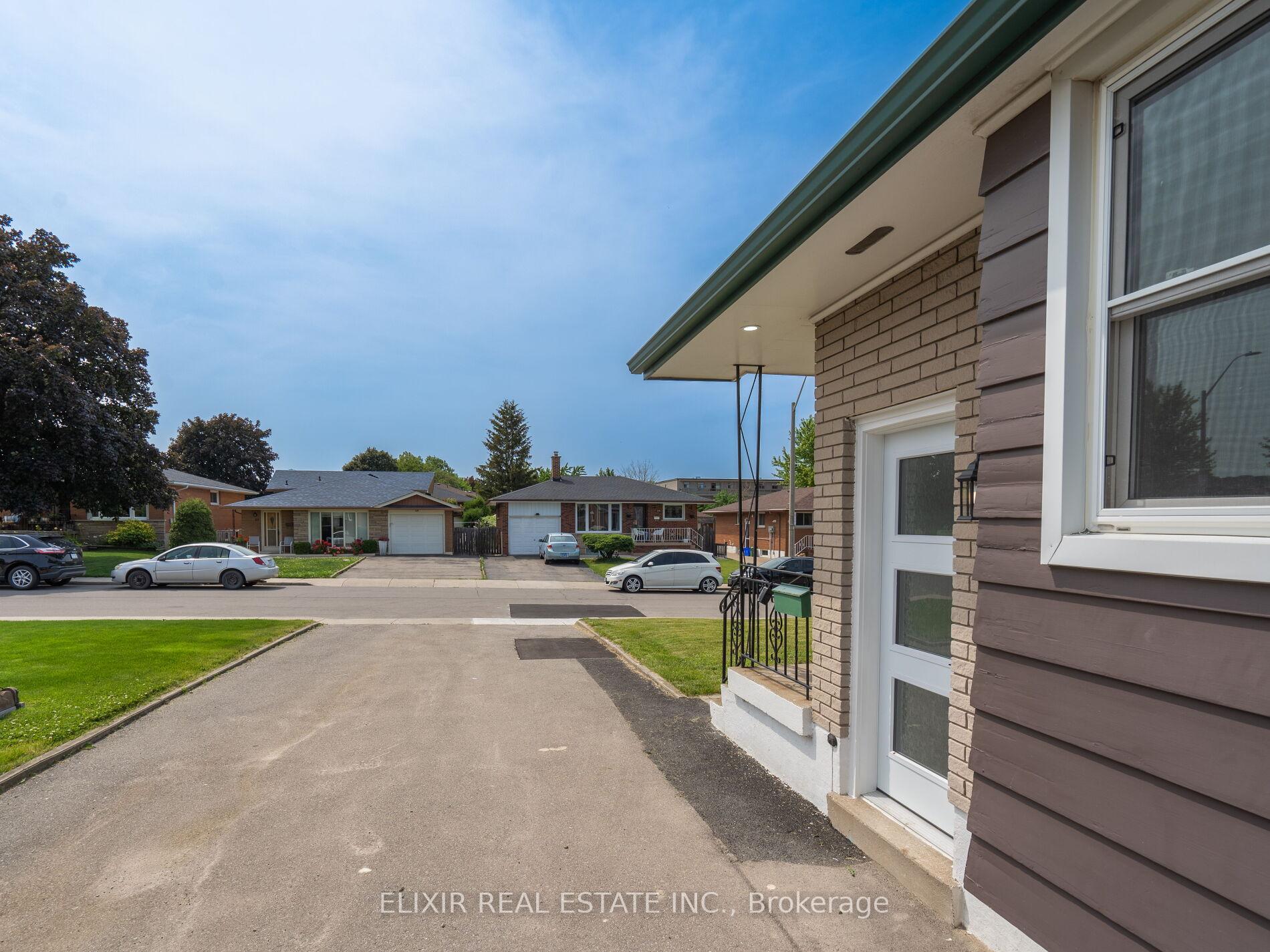 Photo 4 of 63 Champlain Avenue, Hamilton, Greenford — HOMEH