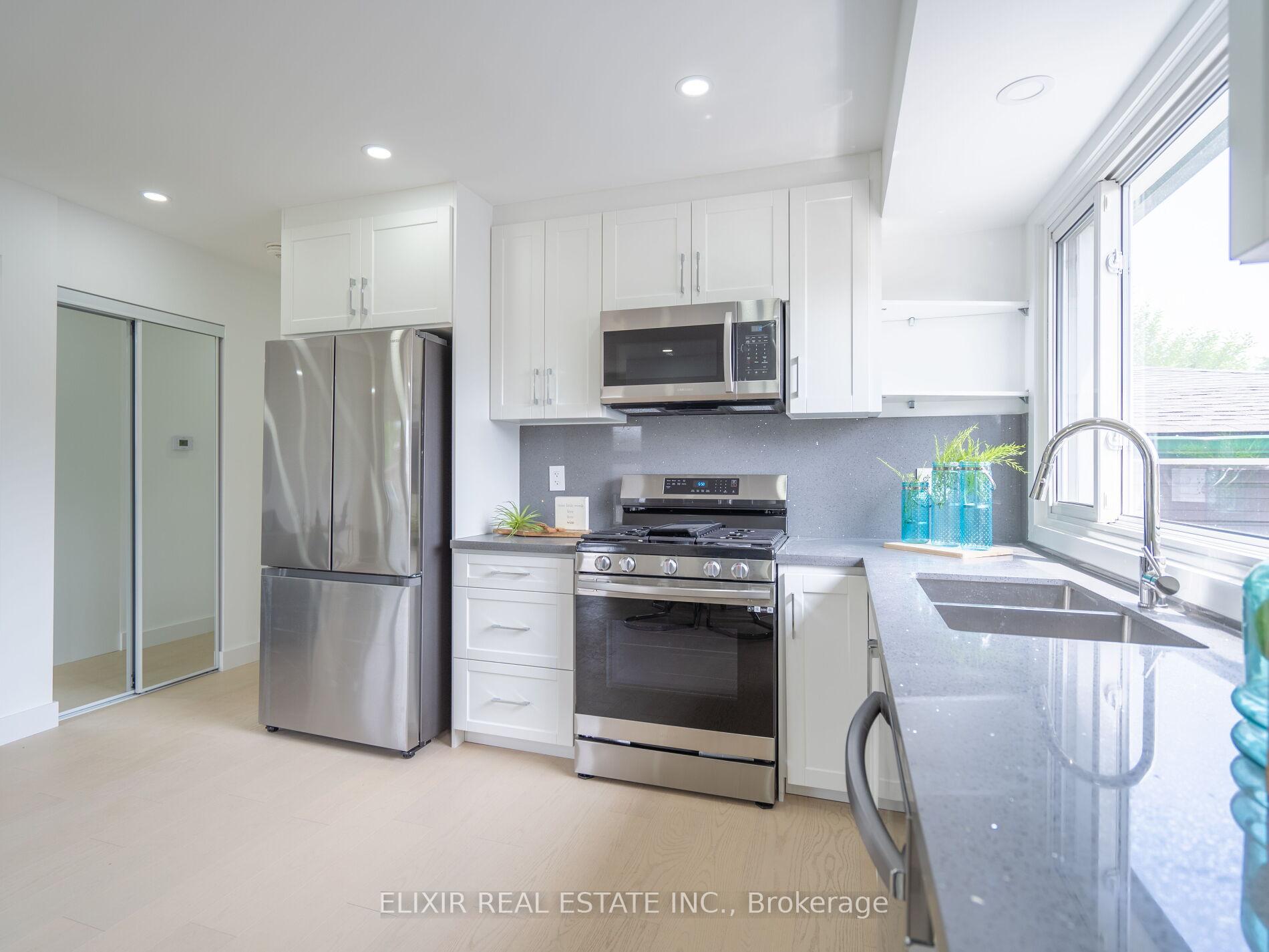 Photo 10 of 63 Champlain Avenue, Hamilton, Greenford — HOMEH